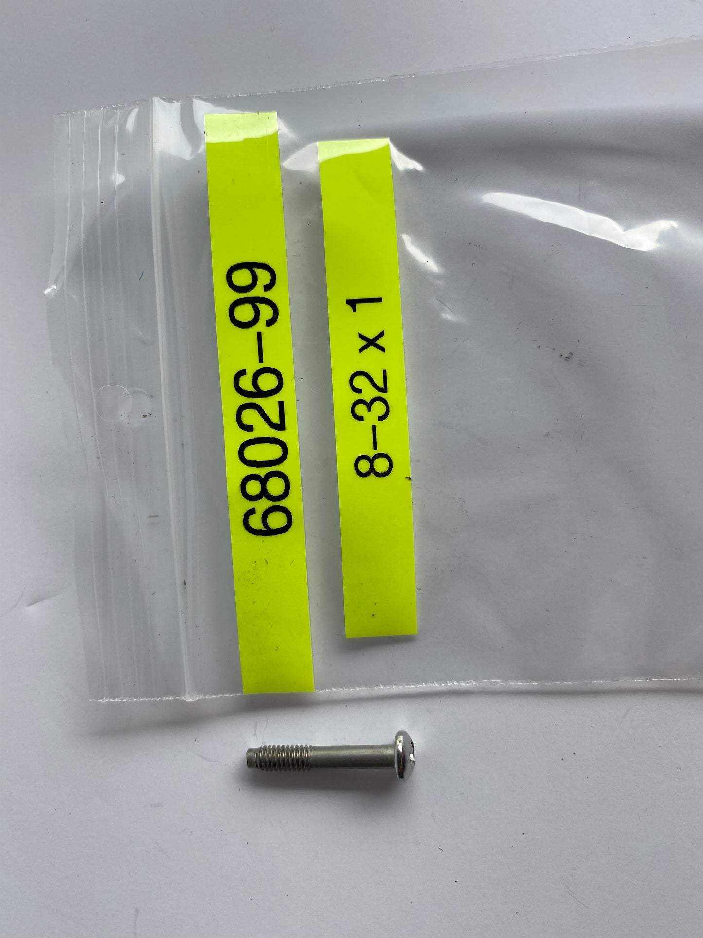 Taillight Screw 8-32 x 1 Harley Davidson REF OEM 68026-99