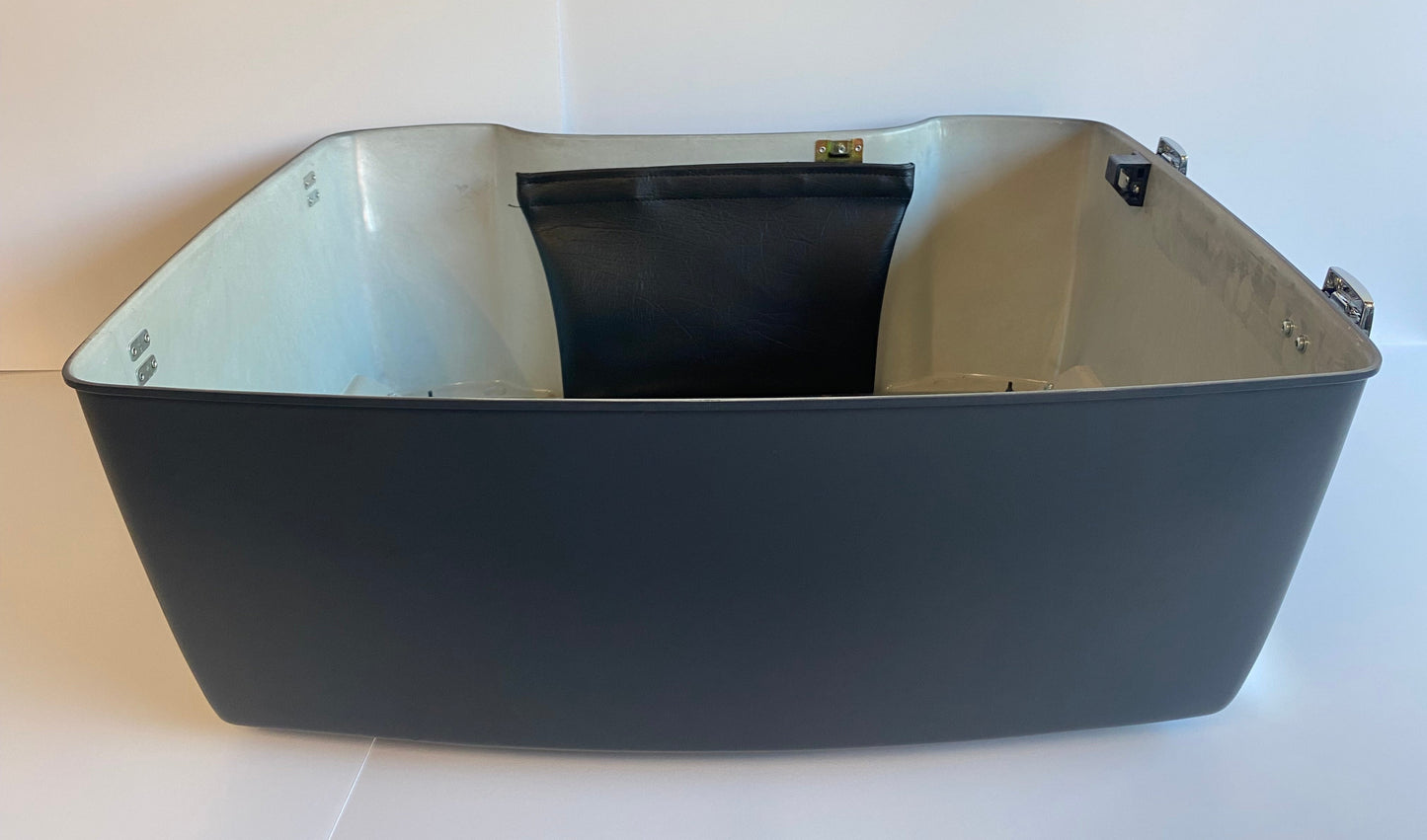 Low Tour Pak Raw Harley Davidson REF OEM 53117-97BDK