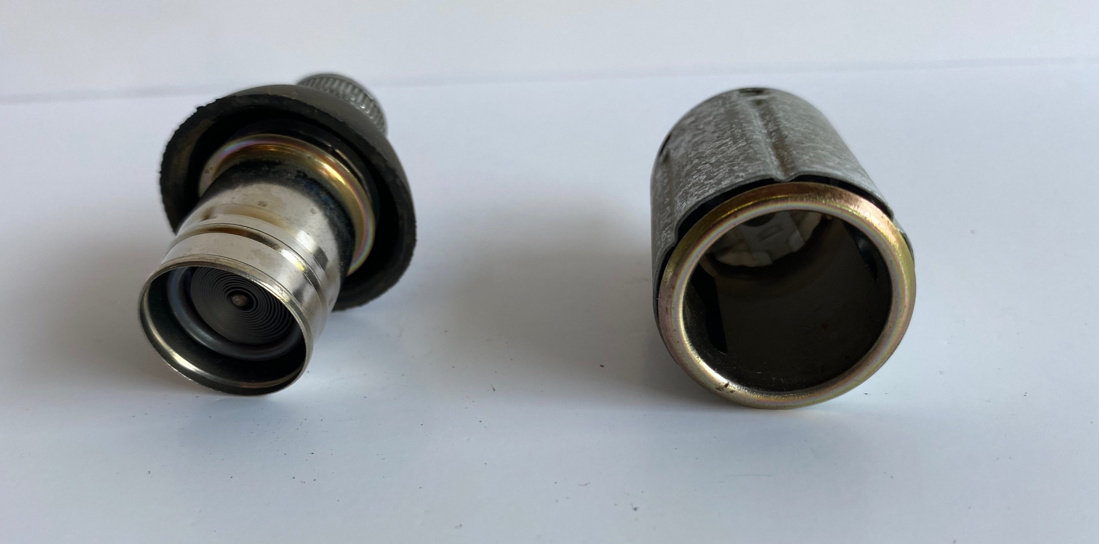 12 Volt Cigarette Lighter Socket Touring Harley Davidson REF OEM 91812-89A