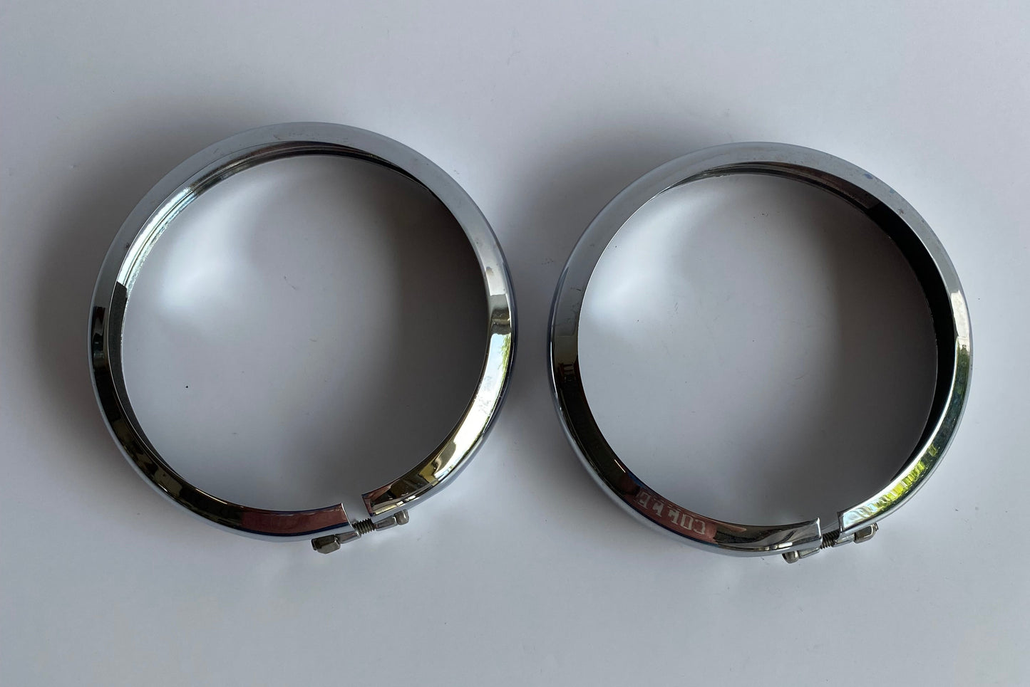 Harley Davidson passing lamp rim REF OEM 68725-62A