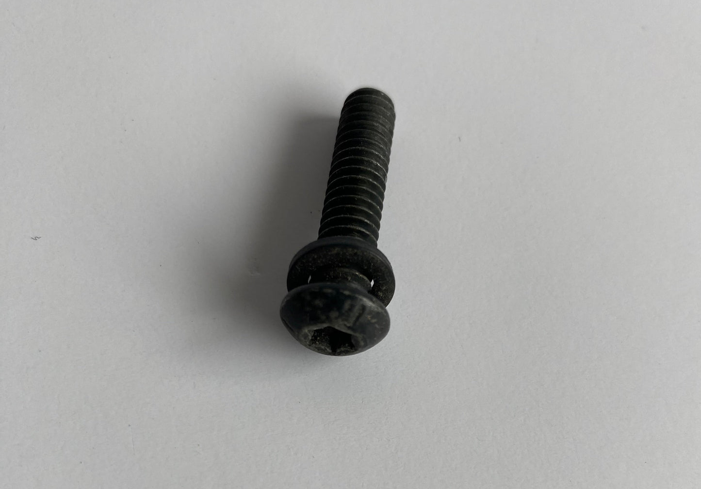 Vis collier support levier 1/4-20 x 1 1/8 Torx Harley Davidson REF OEM 4132