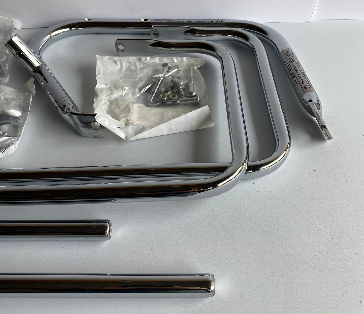 Kit de barres de protection sacoches Touring Harley Davidson REF OEM 91126-97