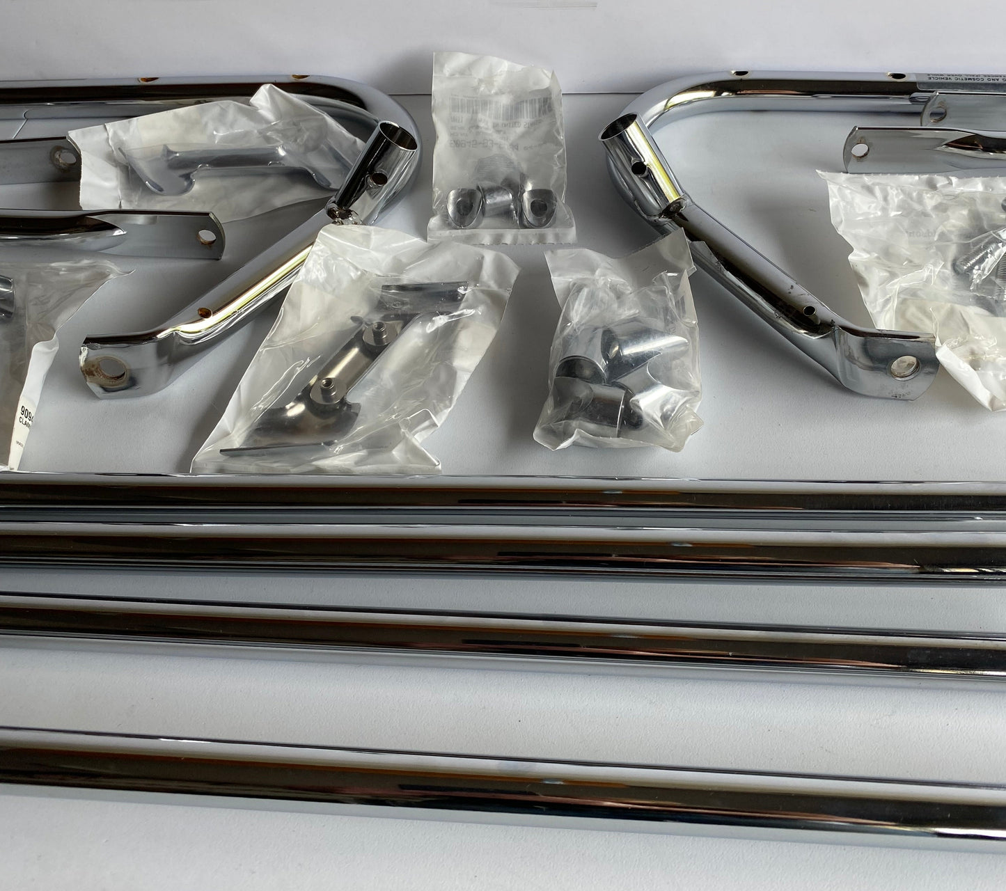 Kit de barres de protection sacoches Touring Harley Davidson REF OEM 91126-97