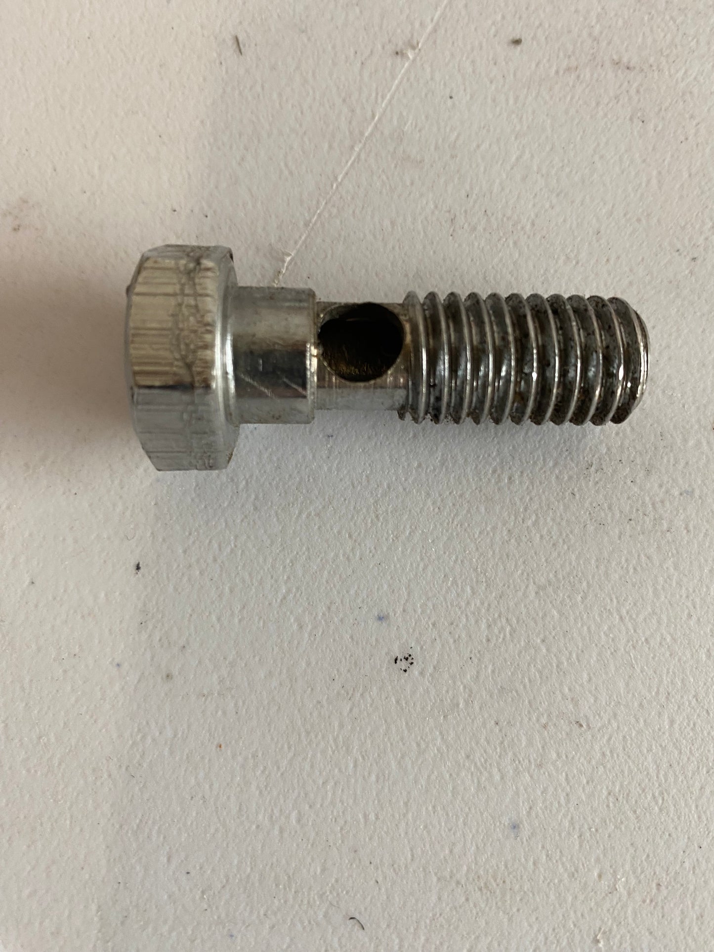 Breather screw 1/2-13 Harley Davidson REF MCS: 999497