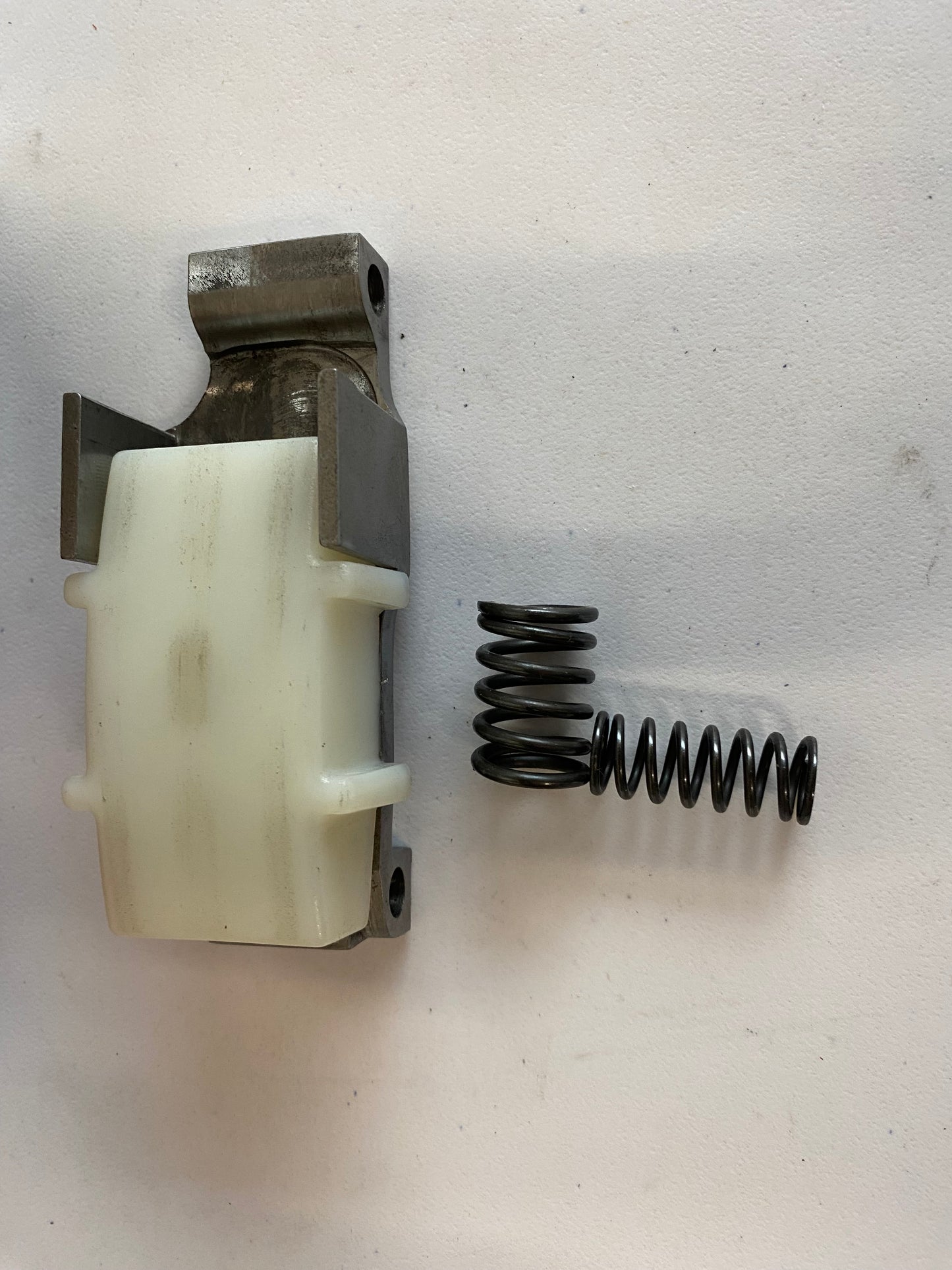 HAYDEN primary chain tensioner REF WW: 80-687