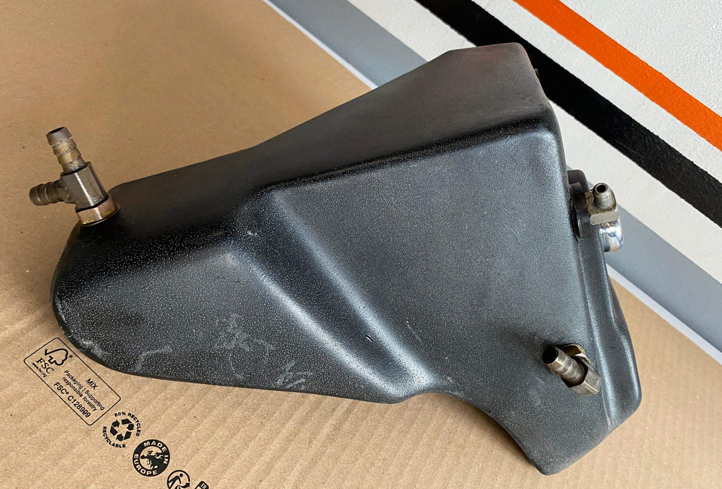 BUELL S3 Oil Tank REF OEM: Q0110.B
