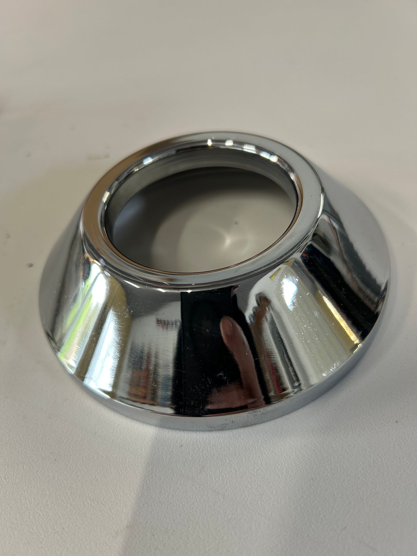 Harley Davidson chrome hub cap REF MCS: 906220