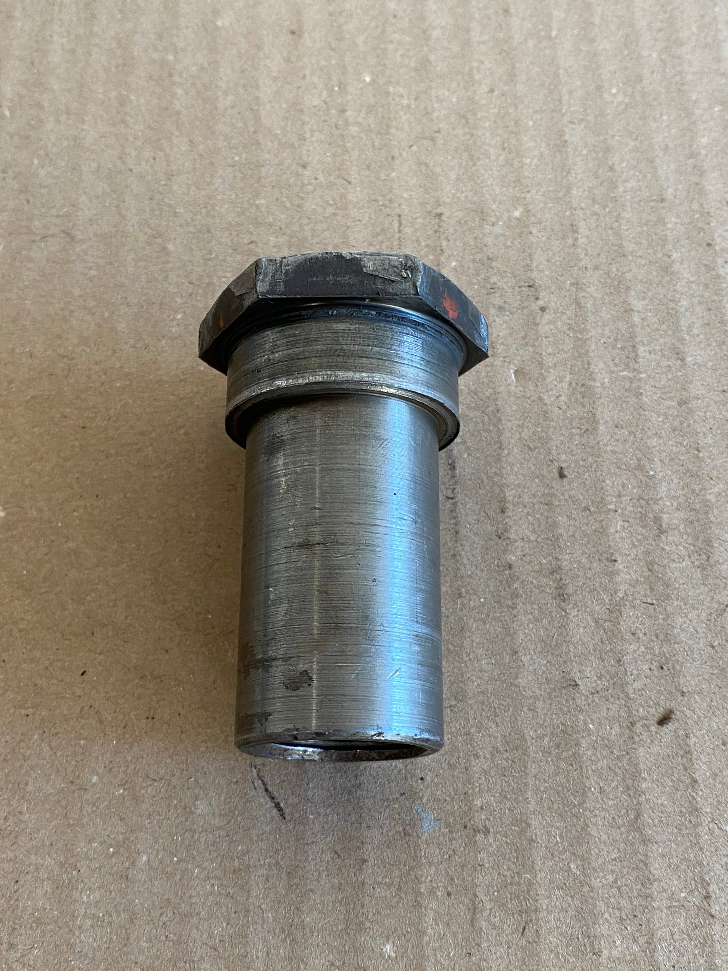Harley Davidson compensator screw OEM reference: 40392-70