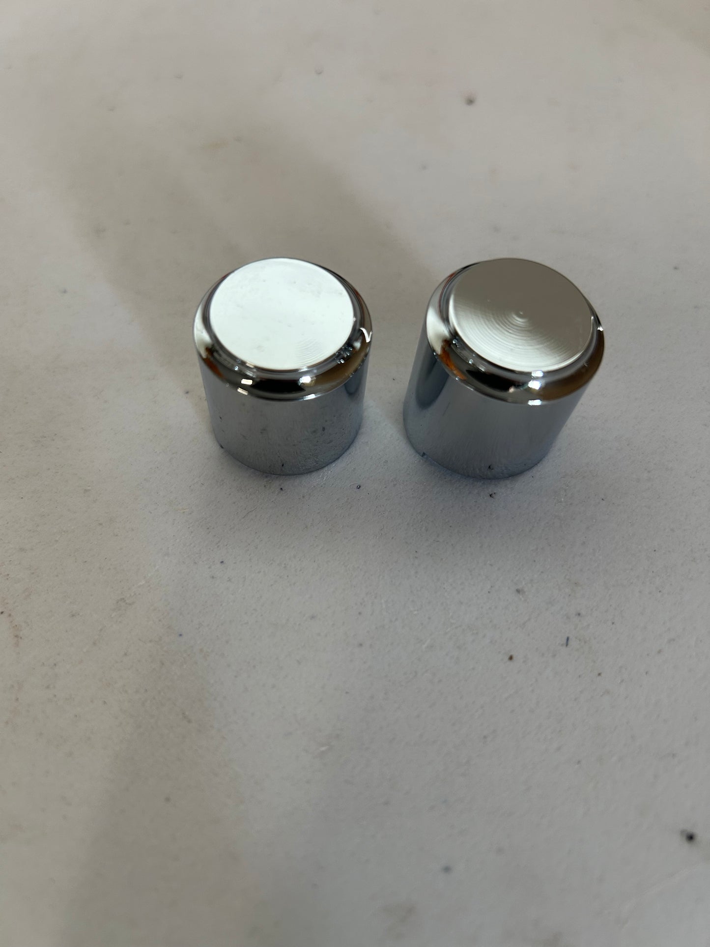 Rear wheel adjustment screw covers Softail Harley Davidson REF CC: 46-164