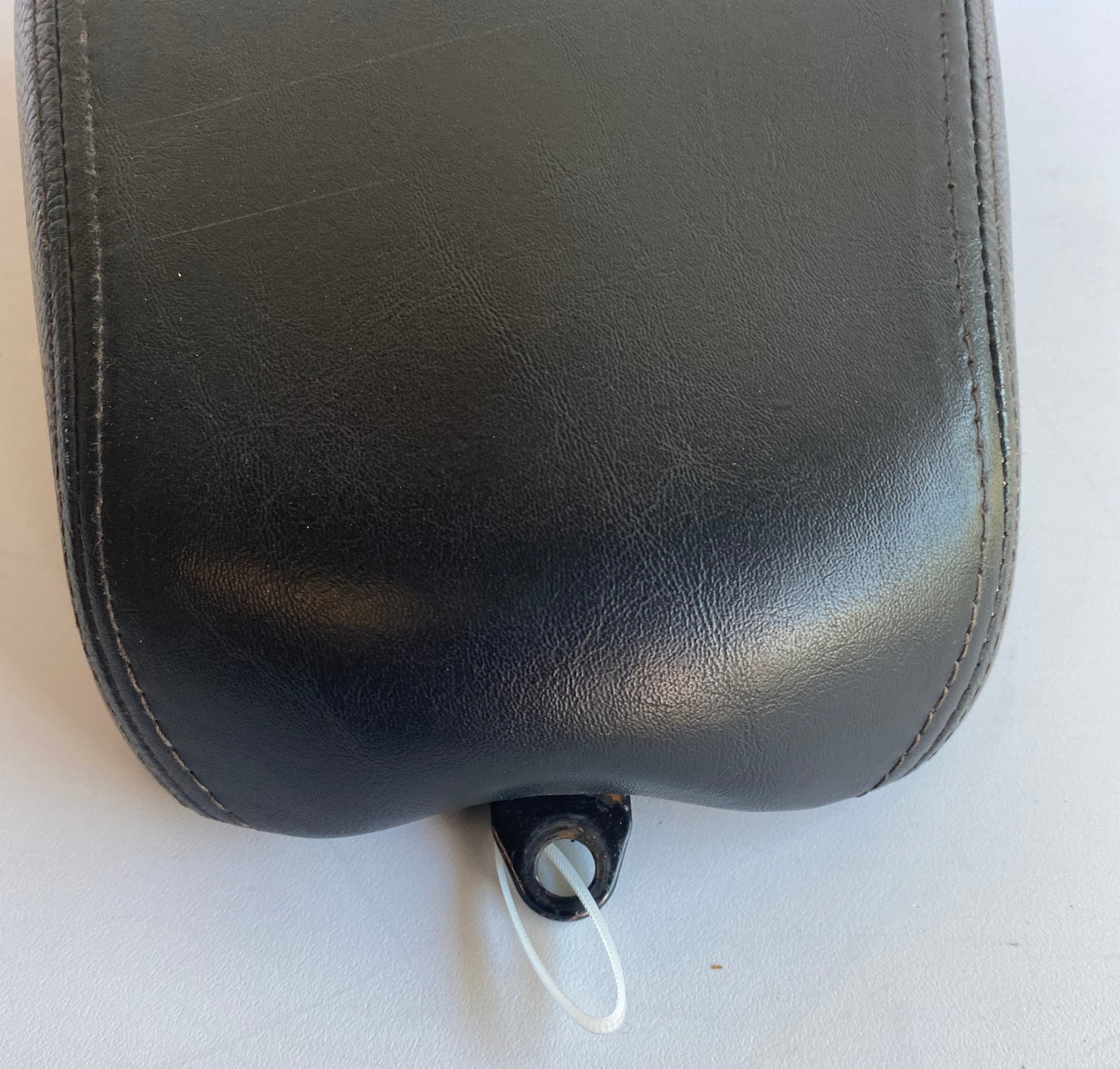 Siège passager Softail Fat Boy Harley Davidson REF OEM 50874-10