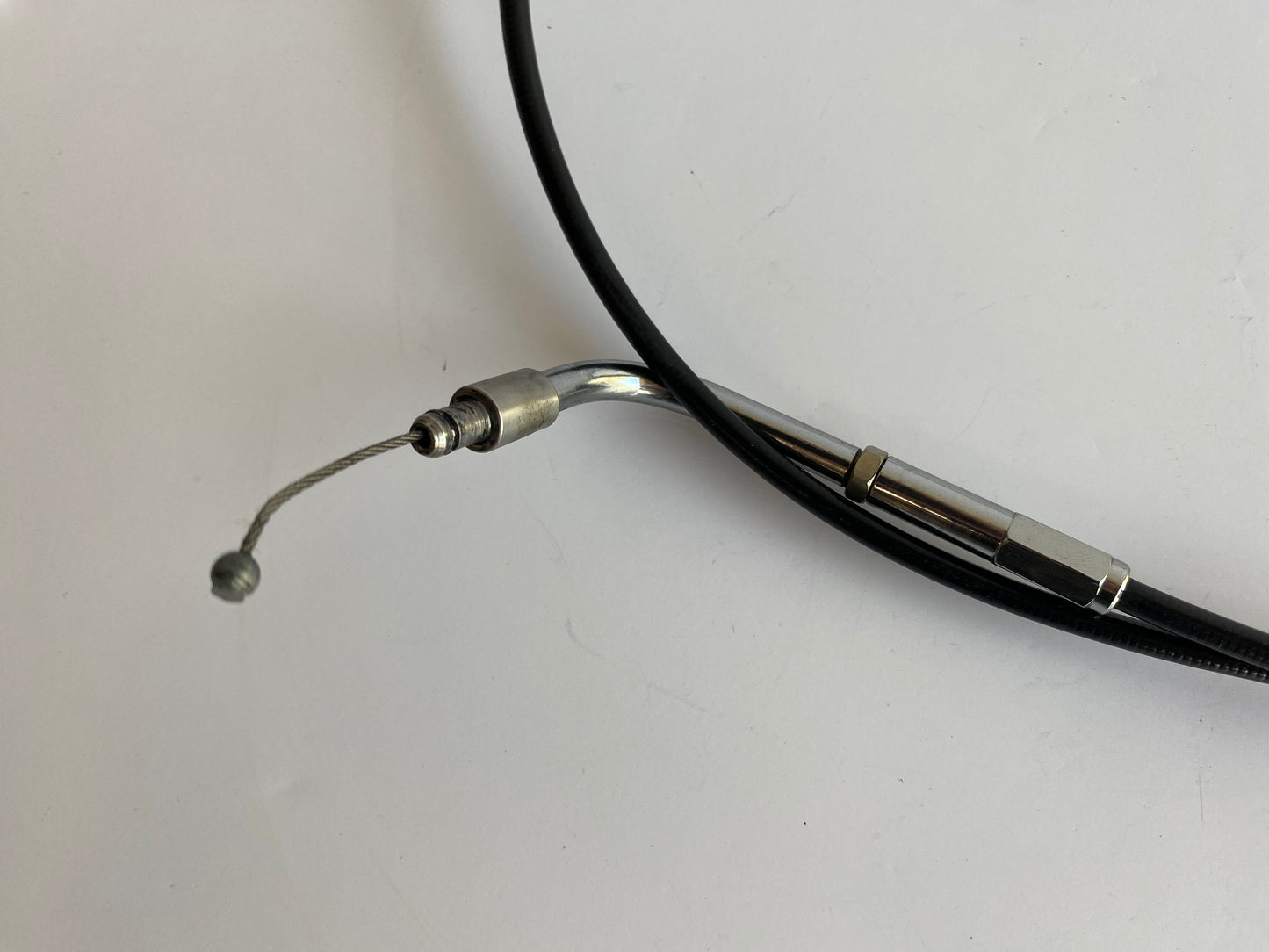 Cable de gaz aller Barnett 48 pouces Harley Davidson REF MCS 570607