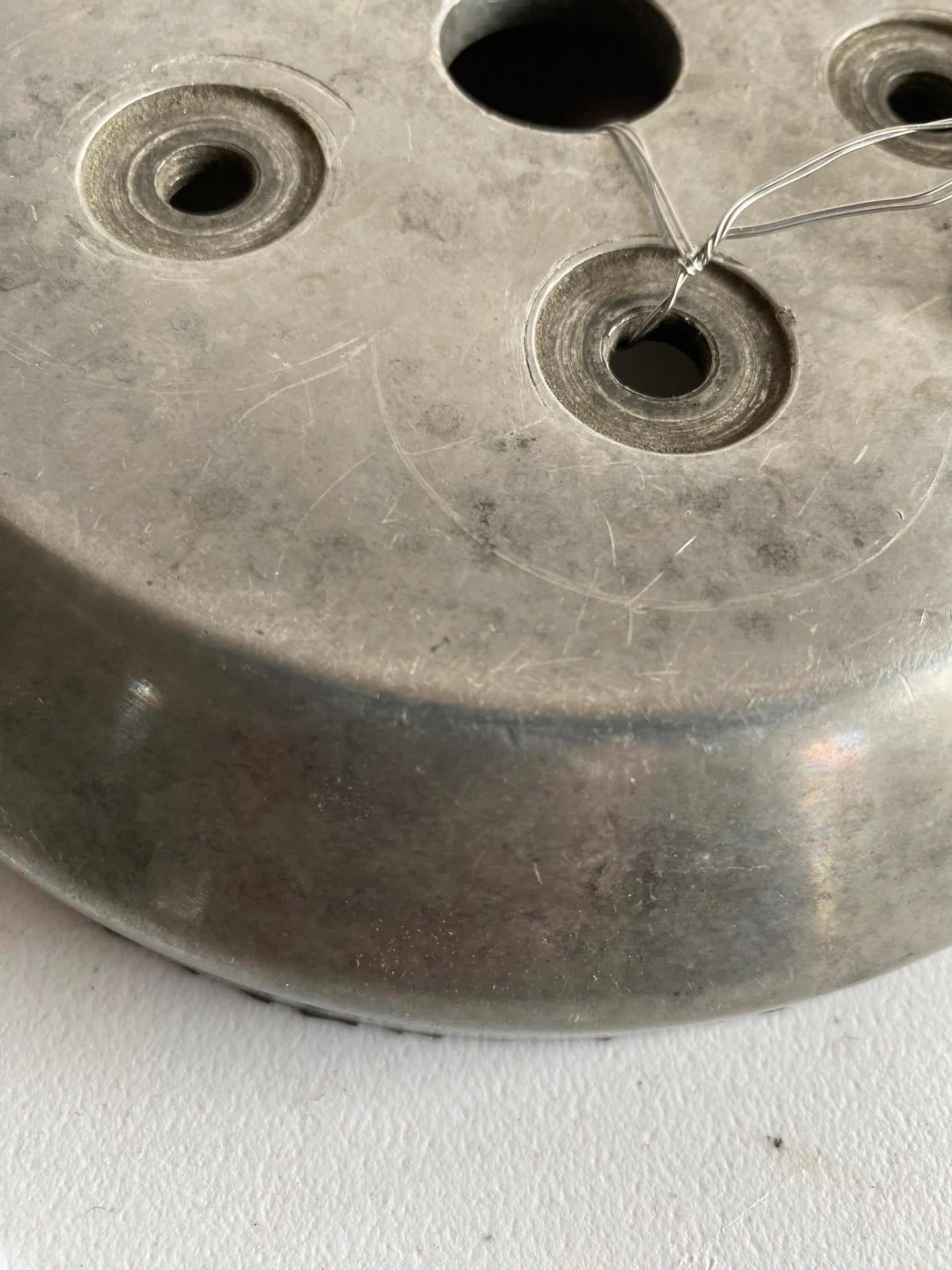 Harley Davidson 5-hole aluminum clutch cover REF MCS: 908497