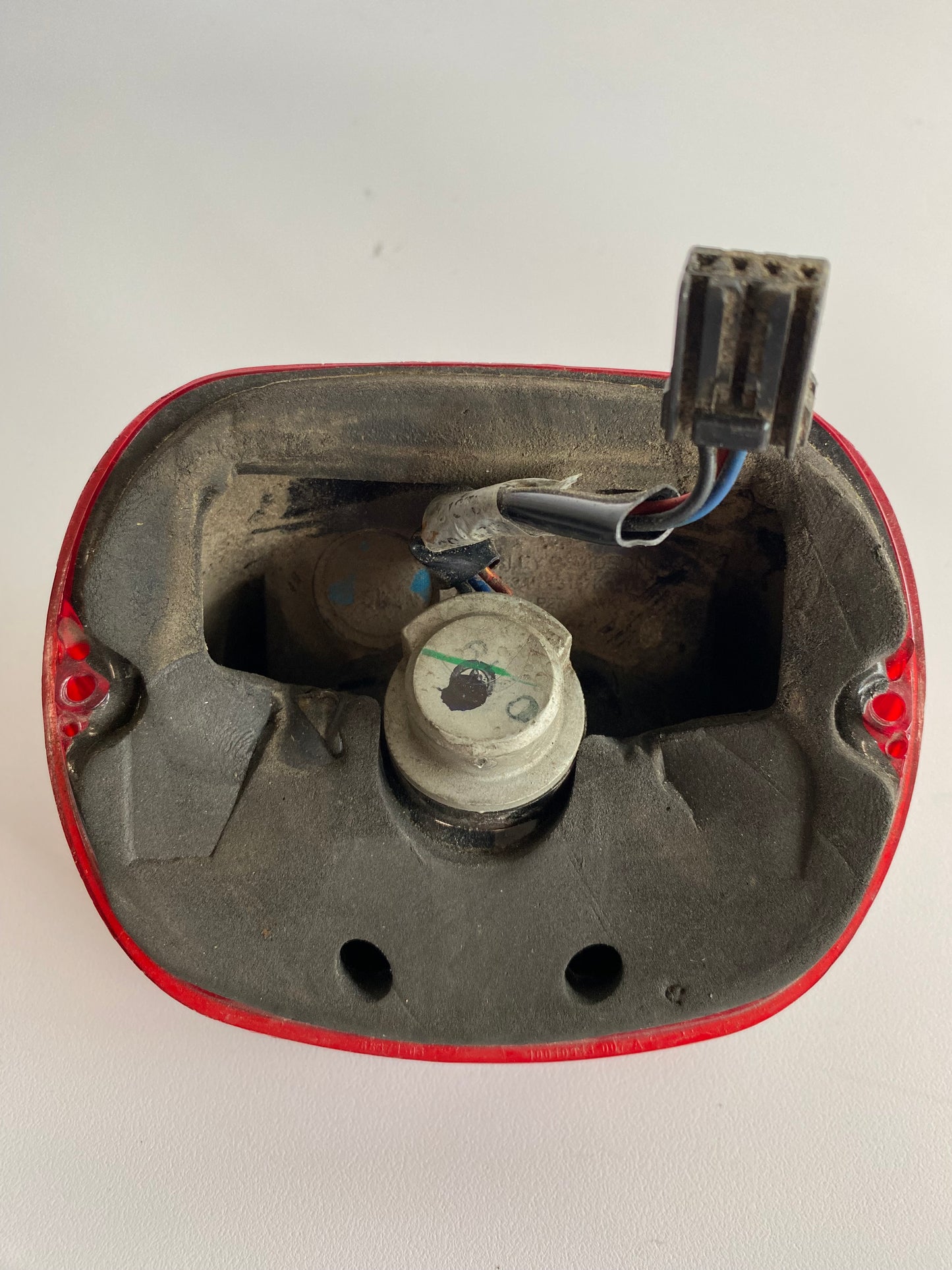 Harley Davidson Tail Light Lens OEM REF: 68372-03
