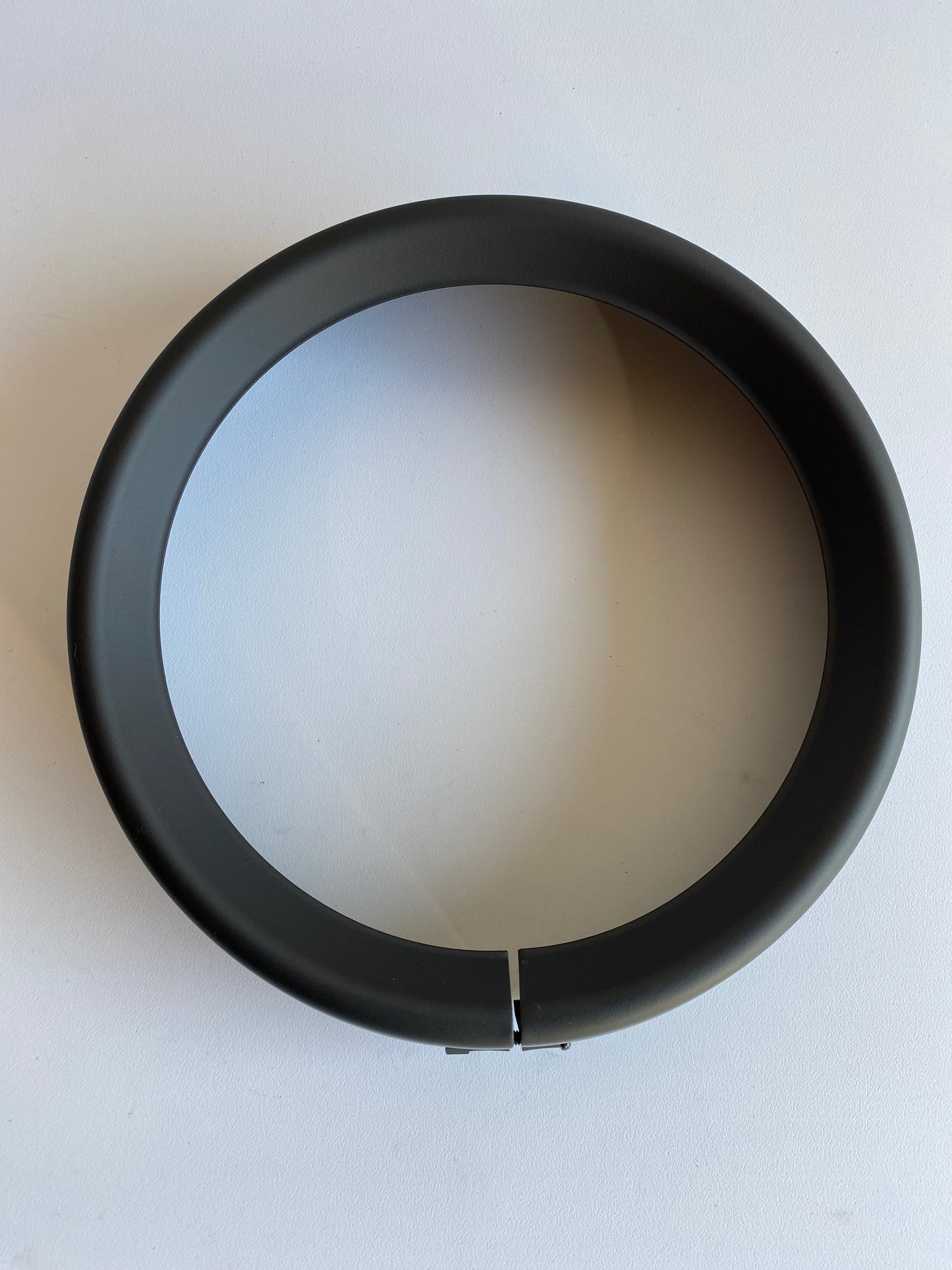 Harley Davidson 7 inch headlight surround REF MCS: 901332