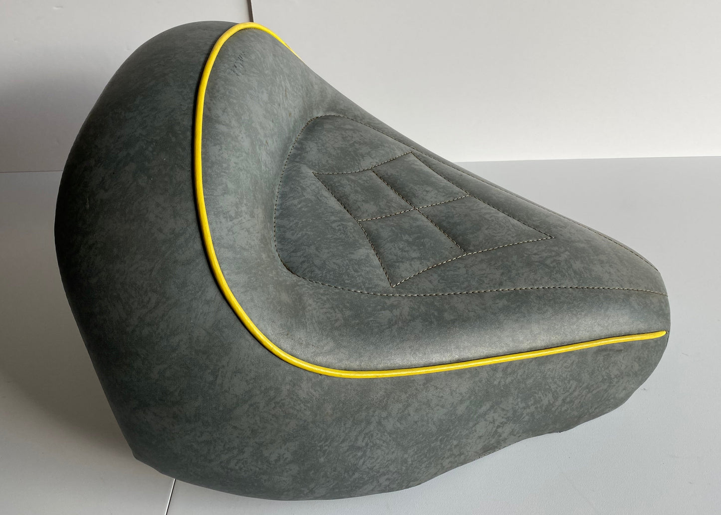 Harley Davidson two-tone Softail solo seat