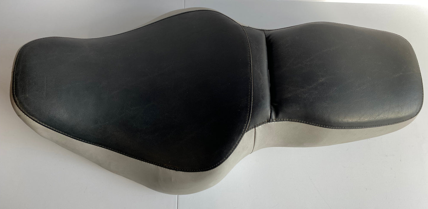 two-tone gray/black seat Road King 1997 - 2007 Harley Davidson