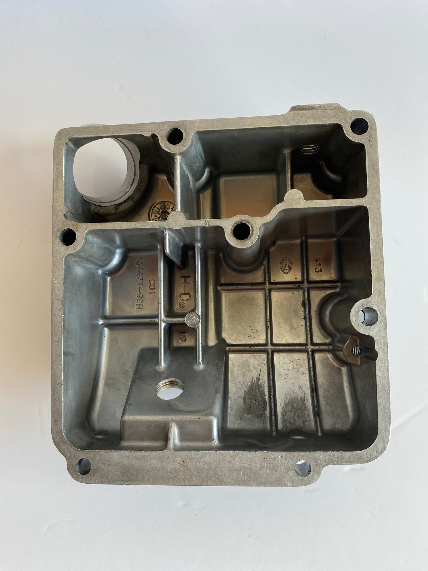 Harley Davidson Upper Gearbox Housing REF OEM: 34471-99B