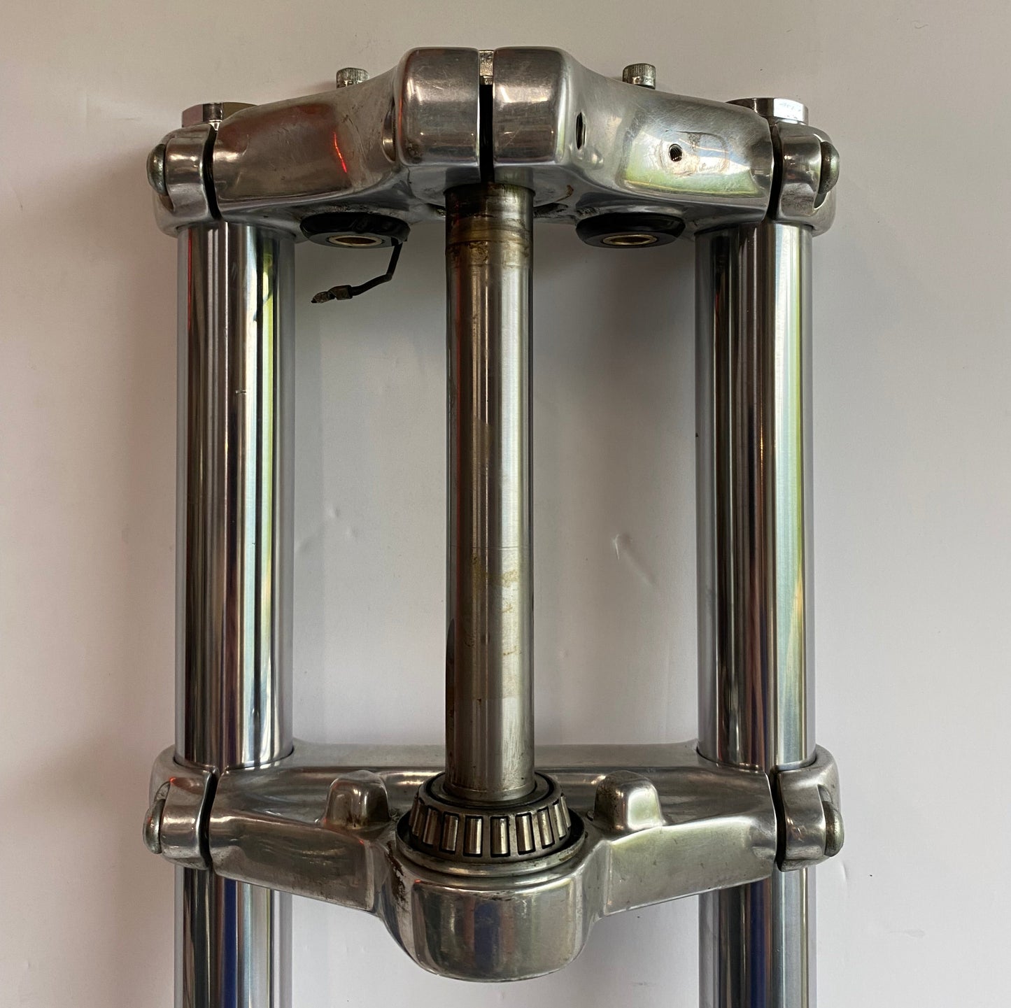 Fourche complète 39mm Dyna ou Sportster Harley Davidson REF OEM 45947-00 & 45948-00