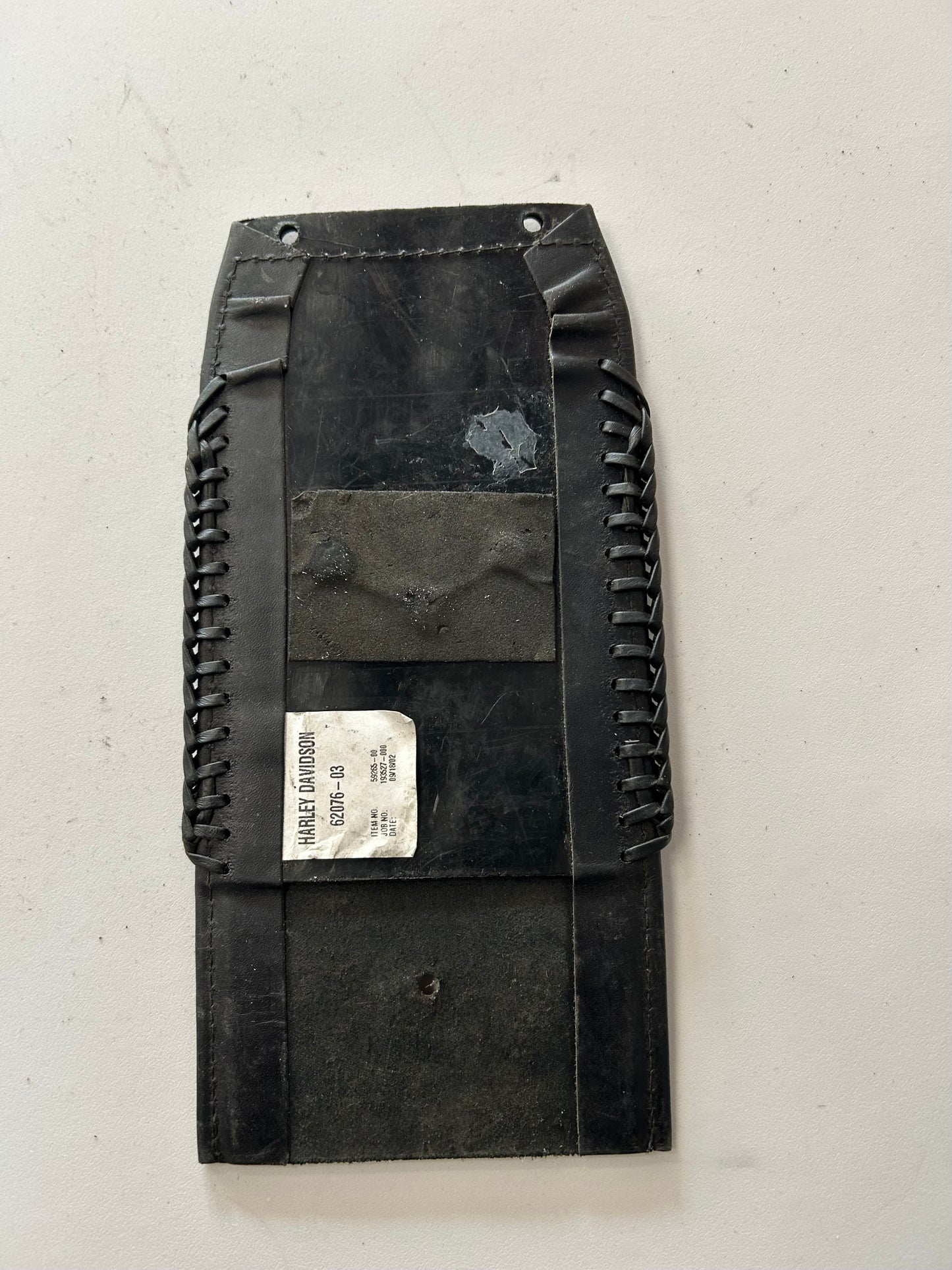 Dash cover lower Softail fat boy 2003 Harley Davidson OEM REF: 62076-03