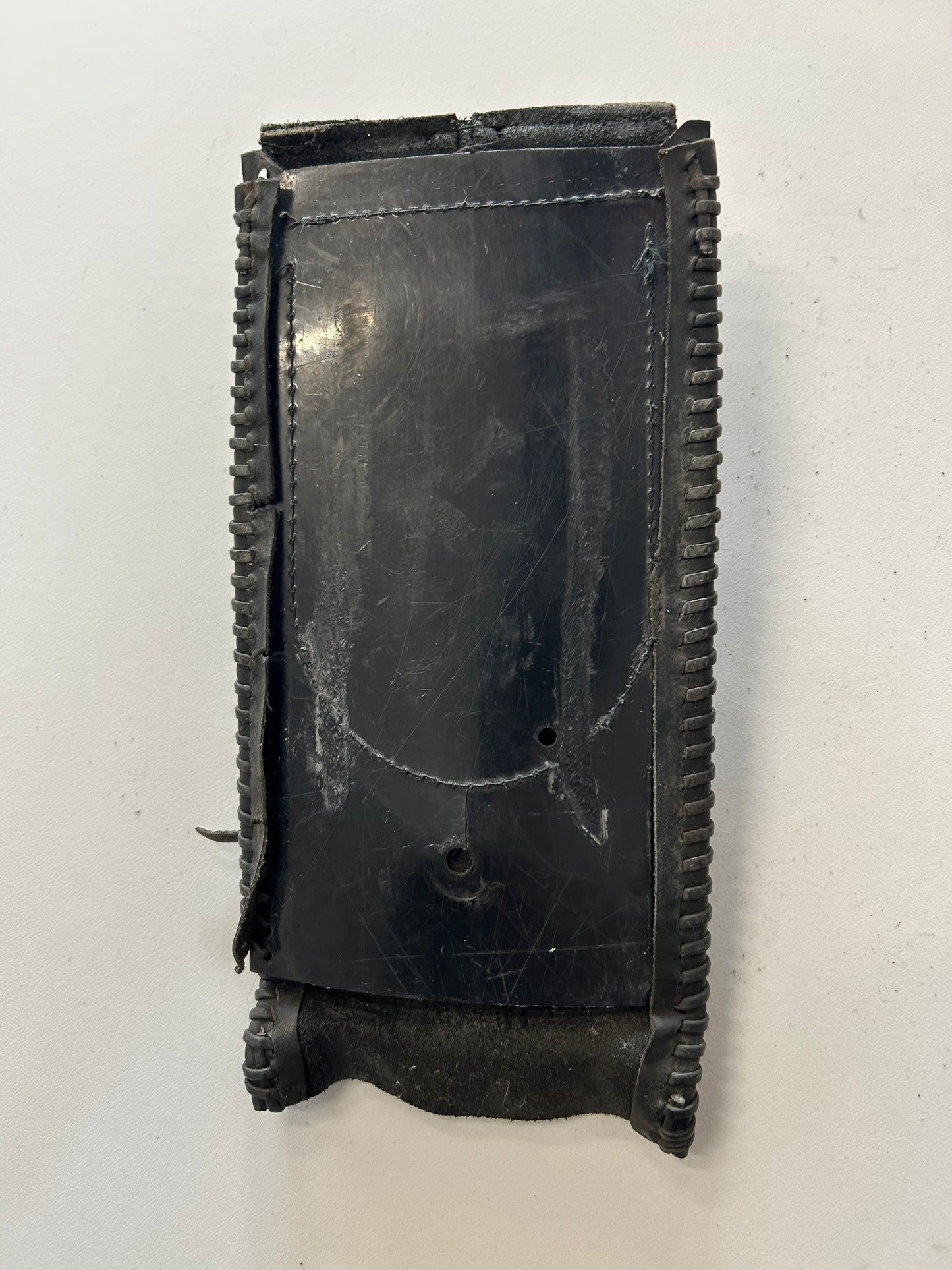Dash cover low leather Softail Harley Davidson OEM REF: 91026-94A