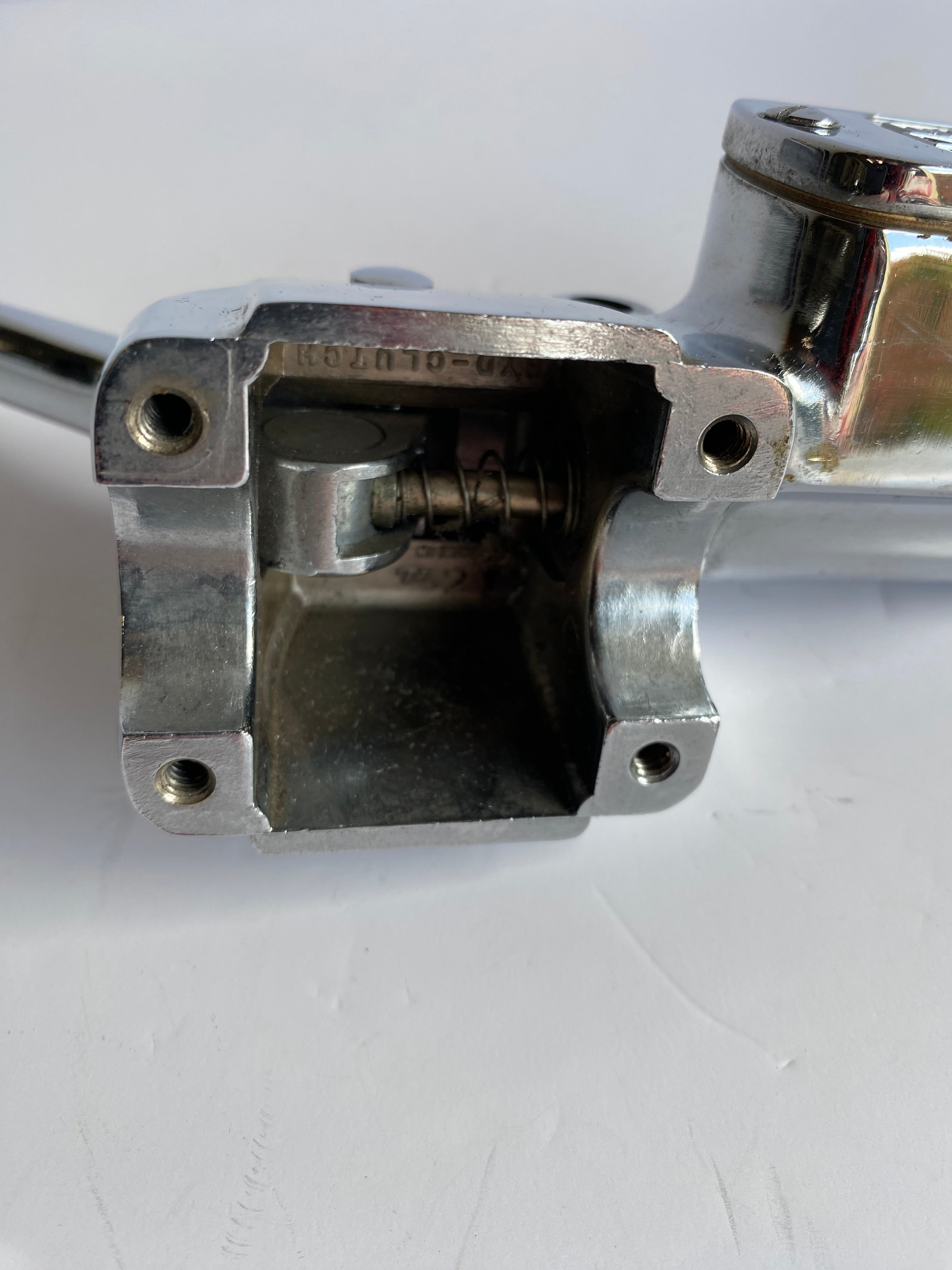 Maitre cylindre embrayage hydraulique Harley Davidson Shovelhead