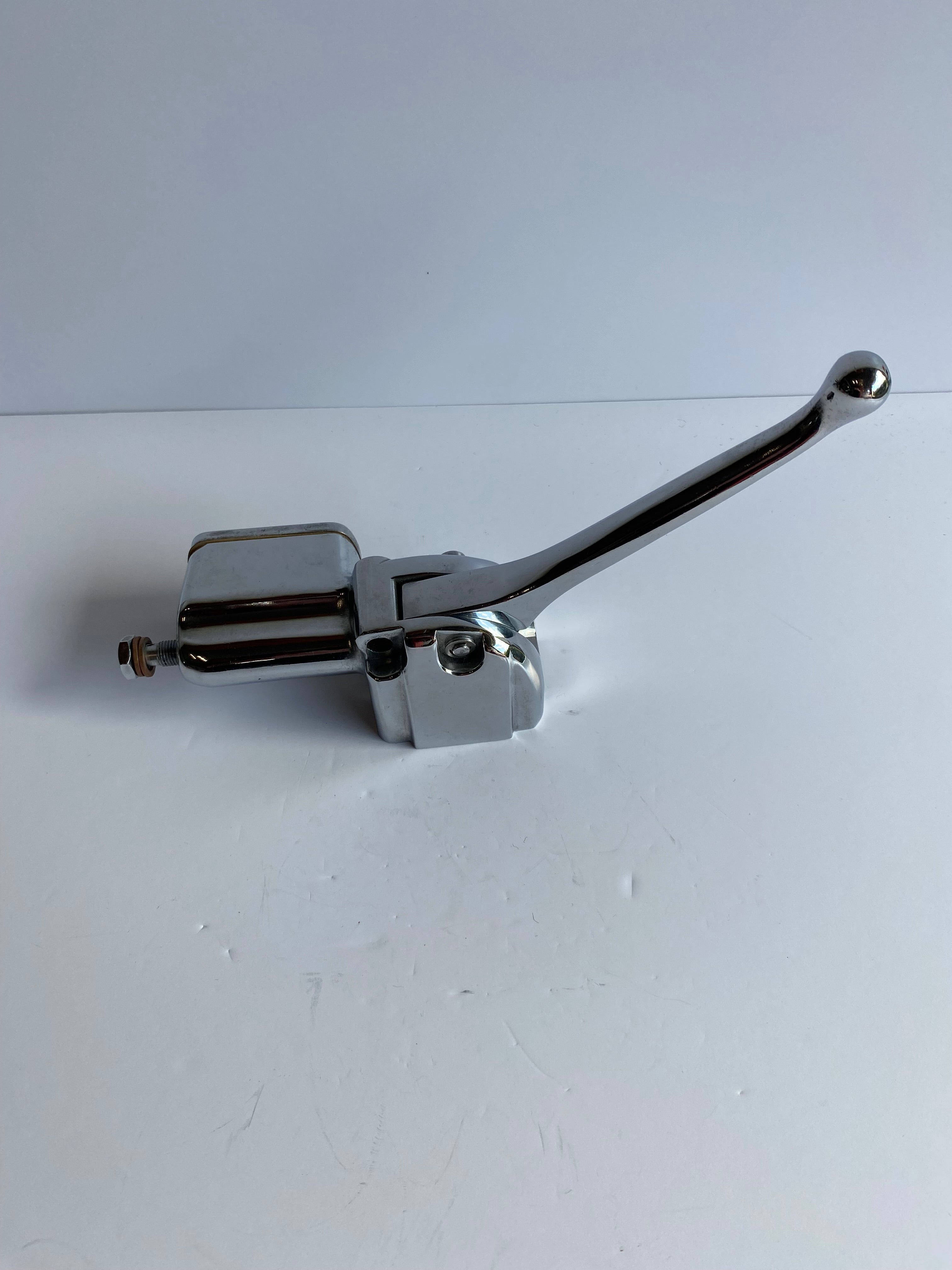 Maitre cylindre embrayage hydraulique Harley Davidson Shovelhead