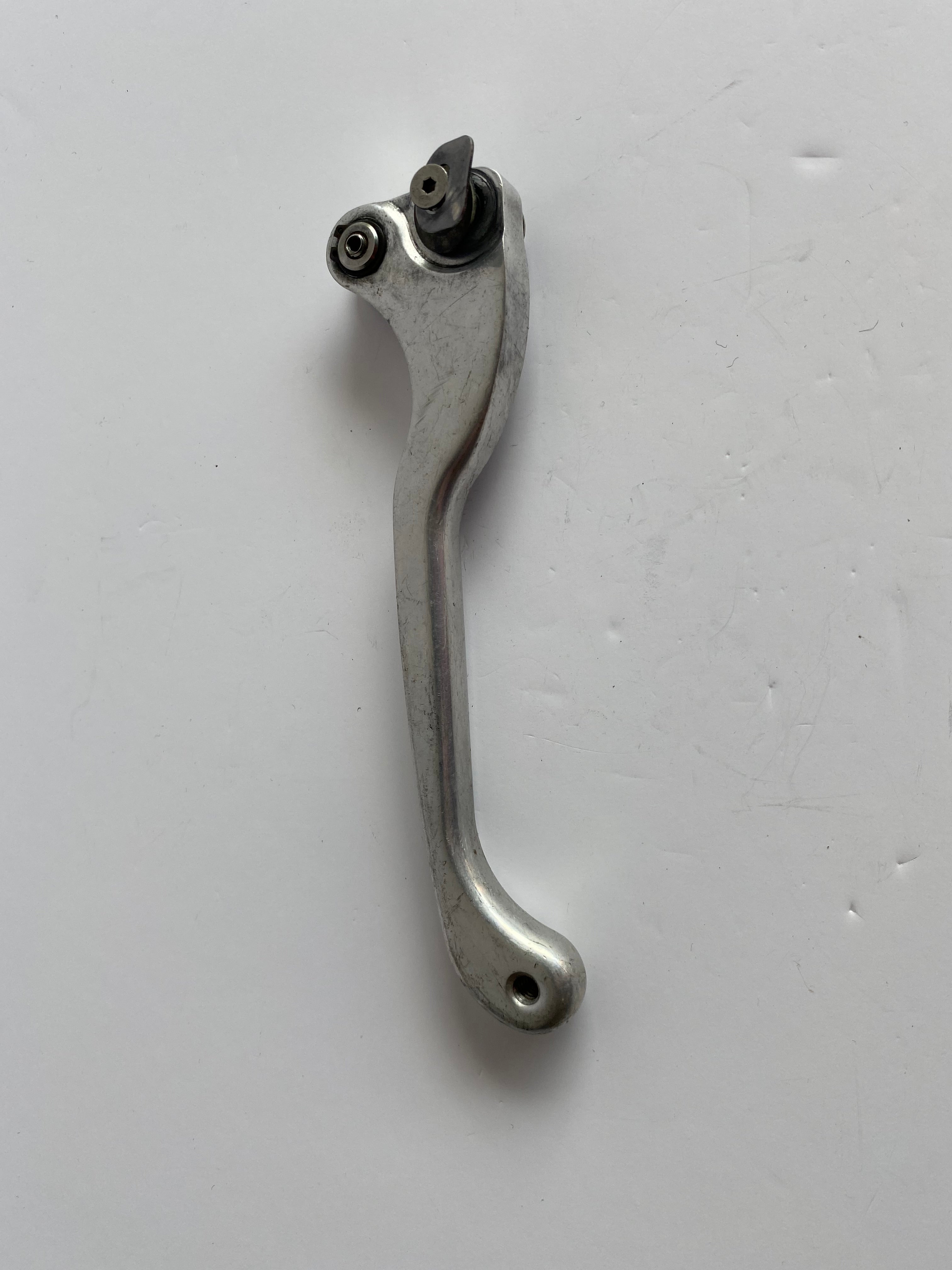 Levier pour embrayage hydraulique Harley Davidson REF MCS : 952244
