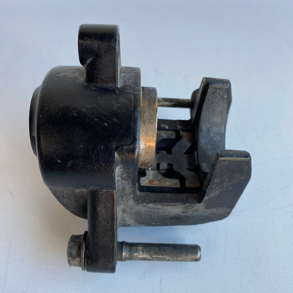 Etrier de frein arrière noir Sportster Harley Davidson REF OEM 42881-08
