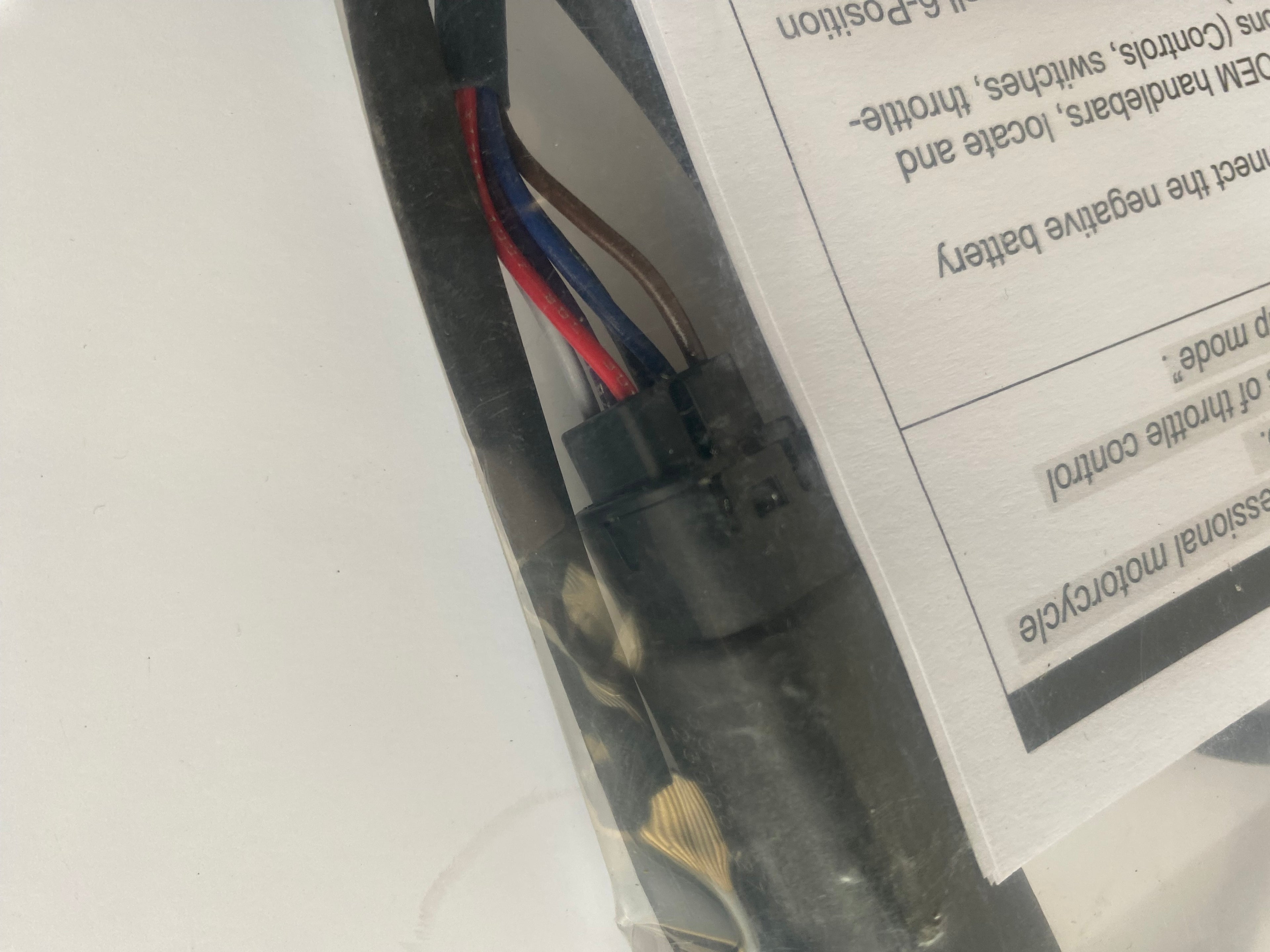 Rallonge faisceau électrique E-Throttle 18 pouces Touring Harley Davidson REF NTBW-4201