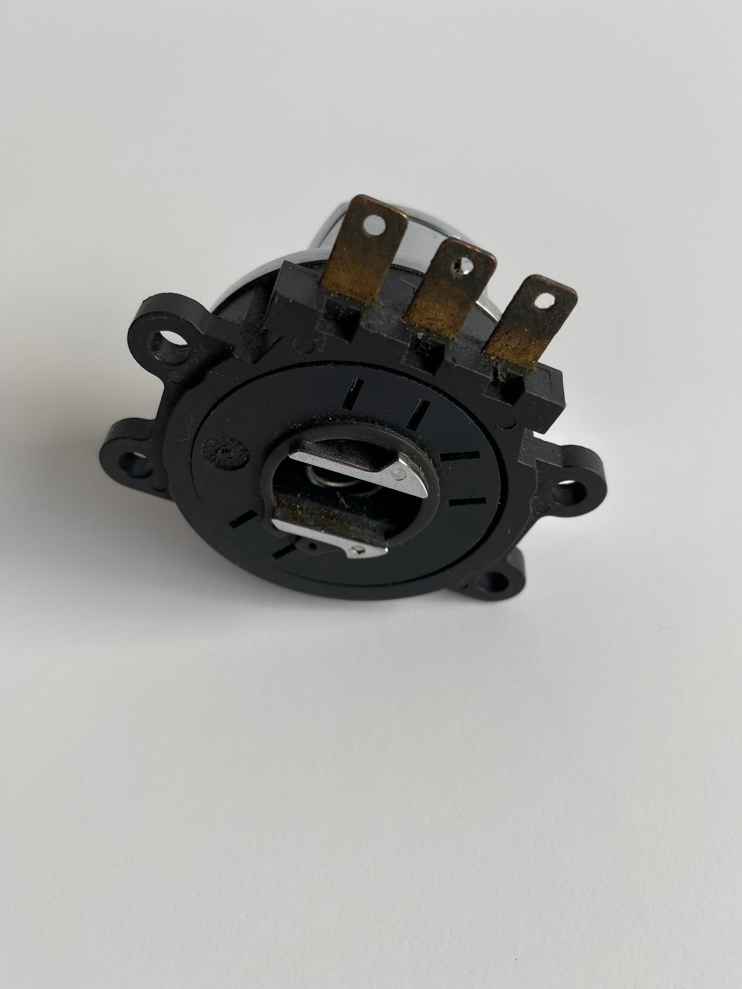 Contacteur  à clé Harley Davidson REF OEM : 71313-96A
