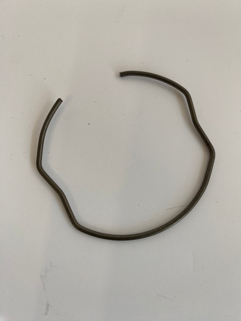 Clip de joint de fourche 41 mm Harley Davidson REF OEM 45842-77A