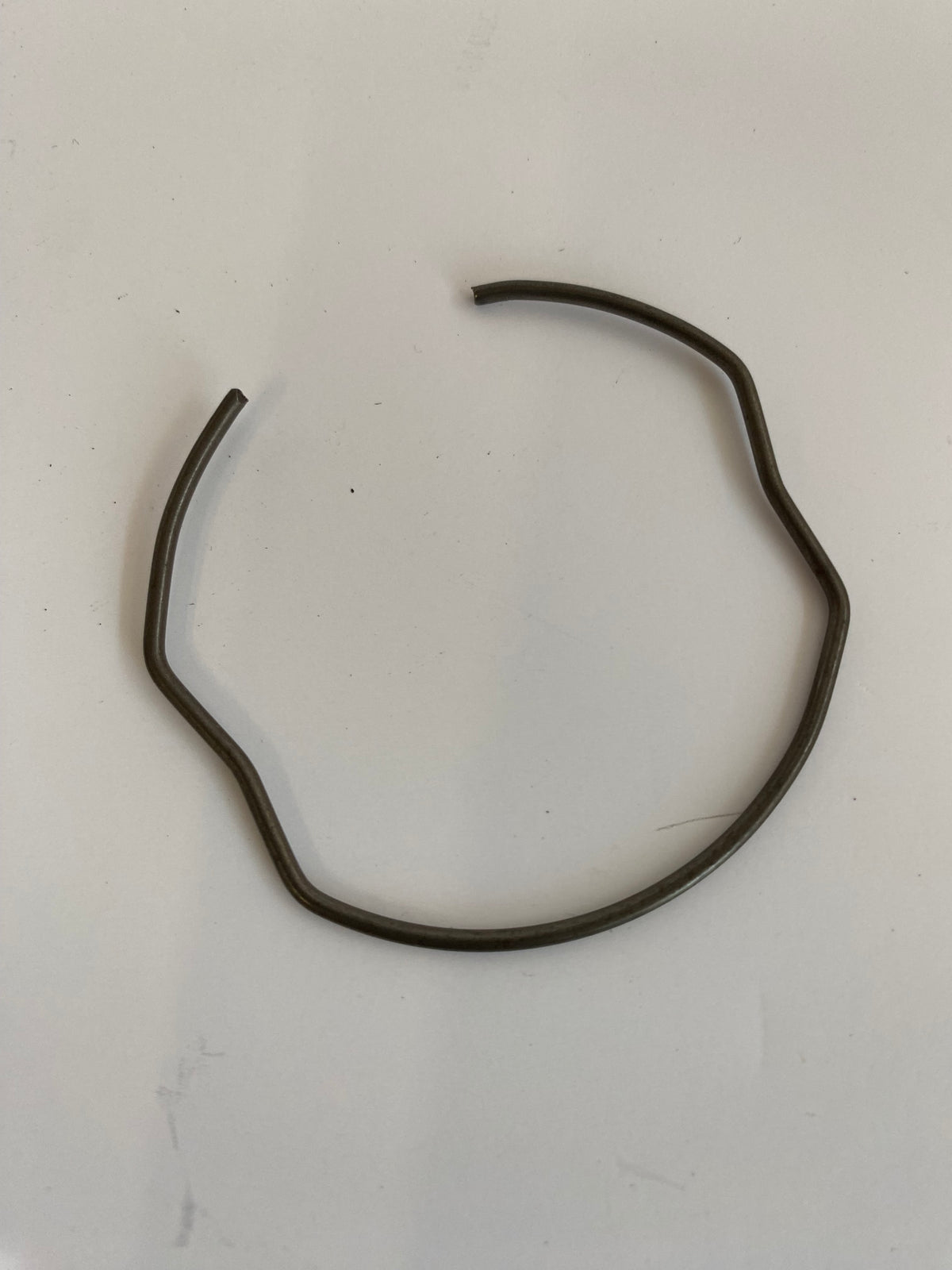Clip de joint de fourche 41 mm Harley Davidson REF OEM 45842-77A