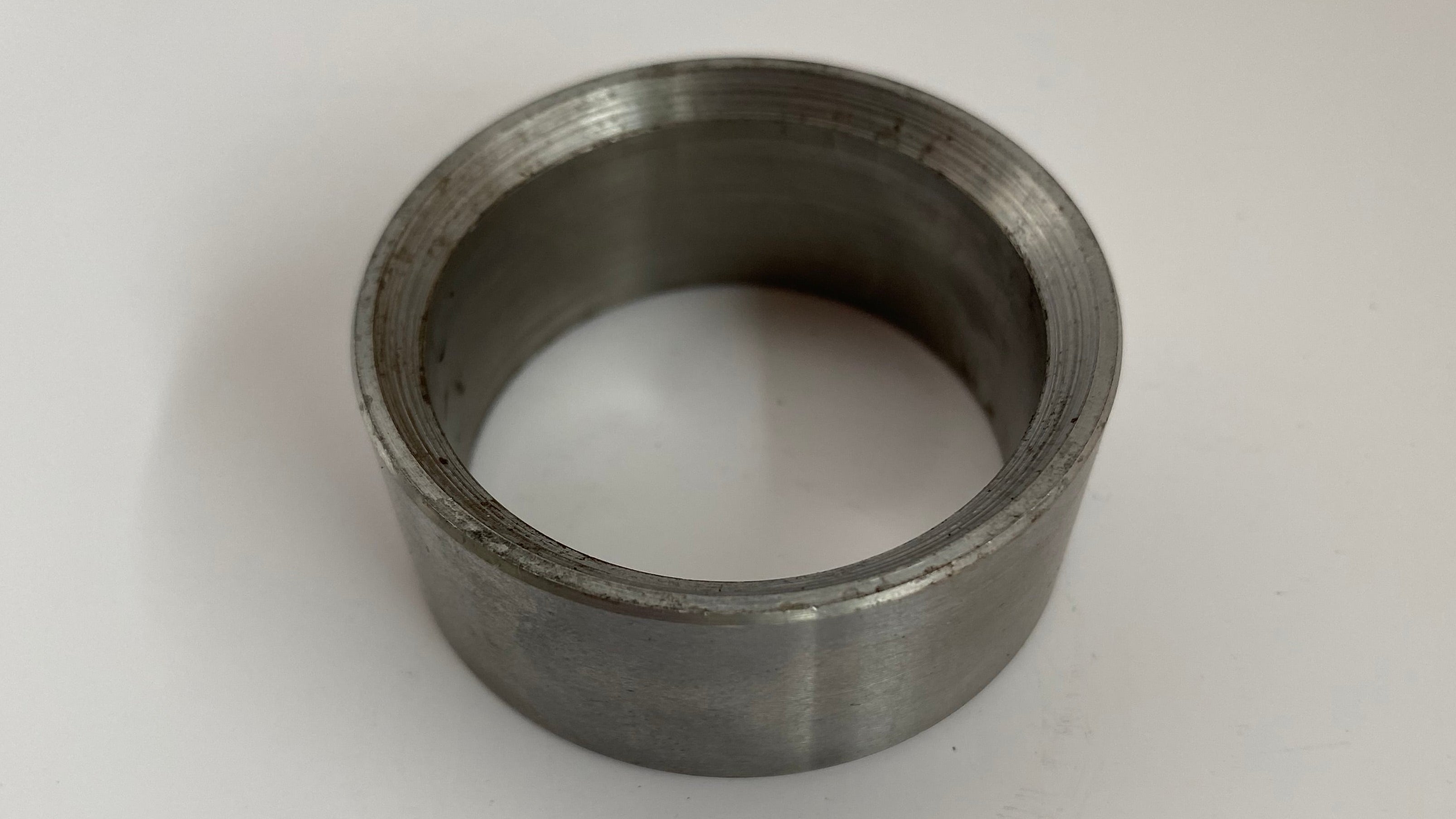 Entretoise pignon sortie de boite à vitesses Harley Davidson REF OEM 33334-85