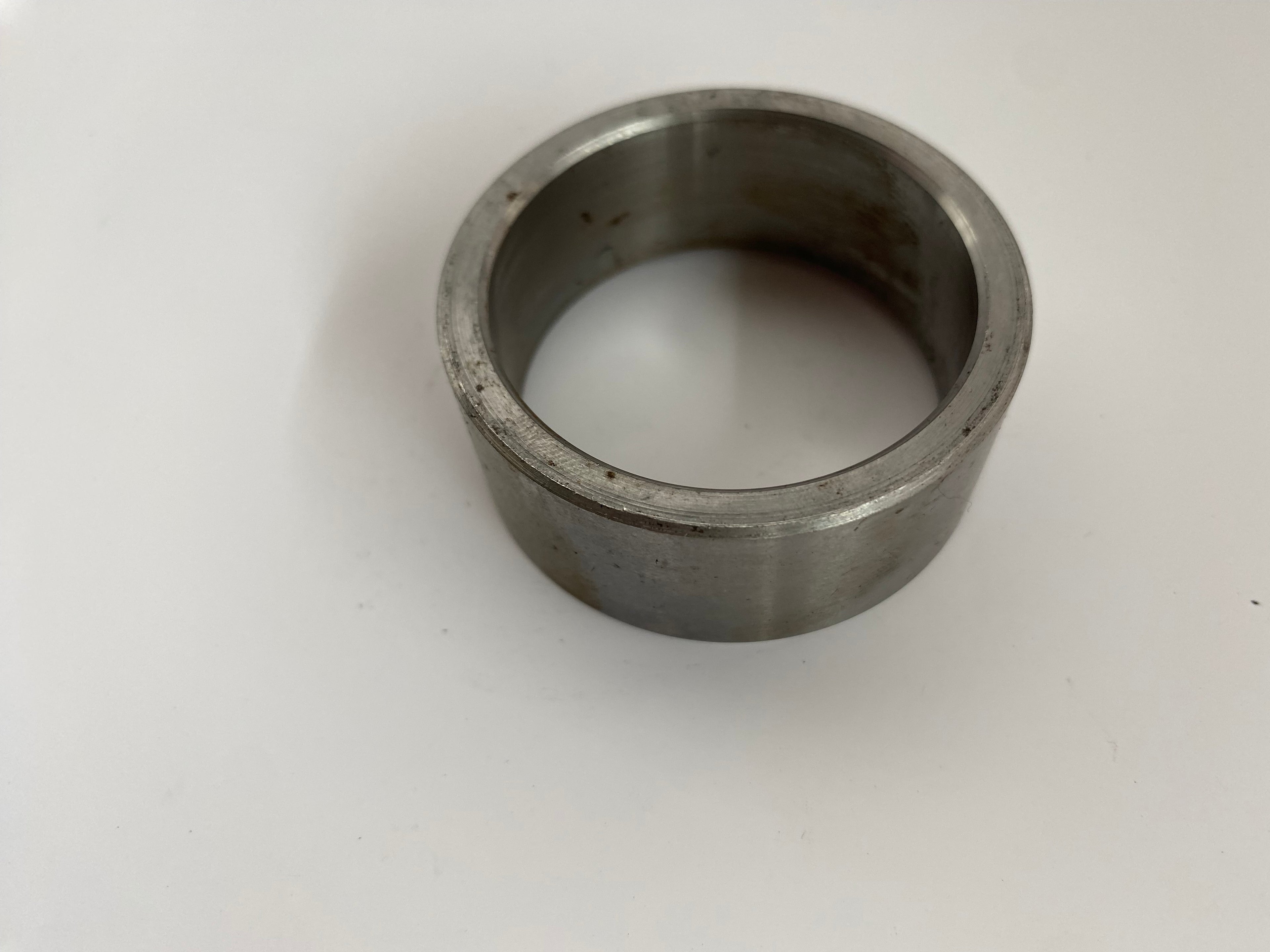 Entretoise pignon sortie de boite à vitesses Harley Davidson REF OEM 33334-85