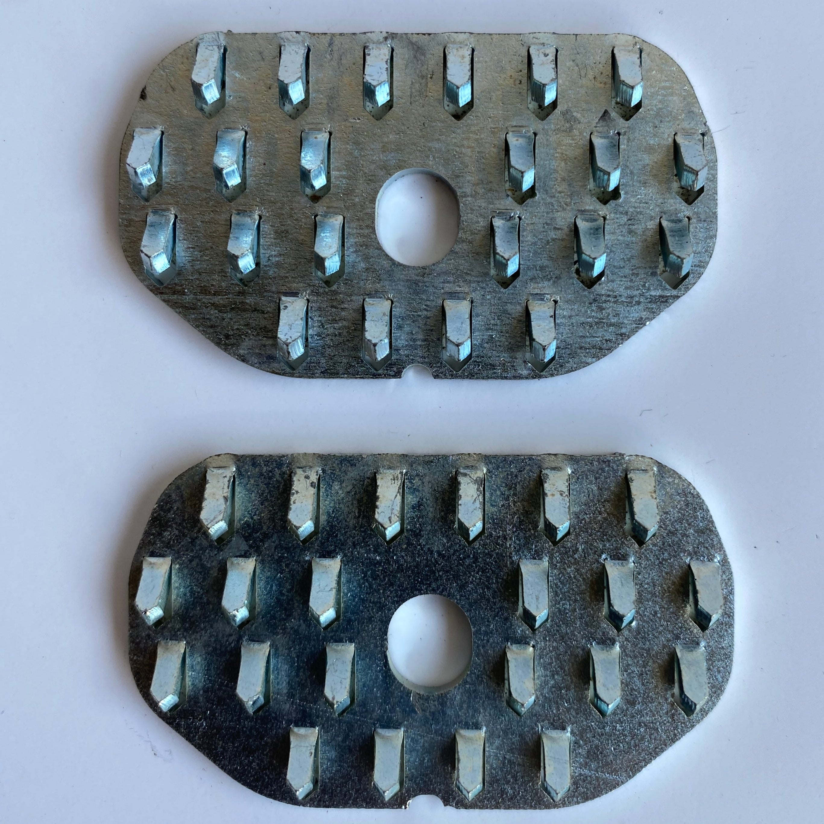 Buell Tank Retention Plate Set REF OEM 61752-95YA