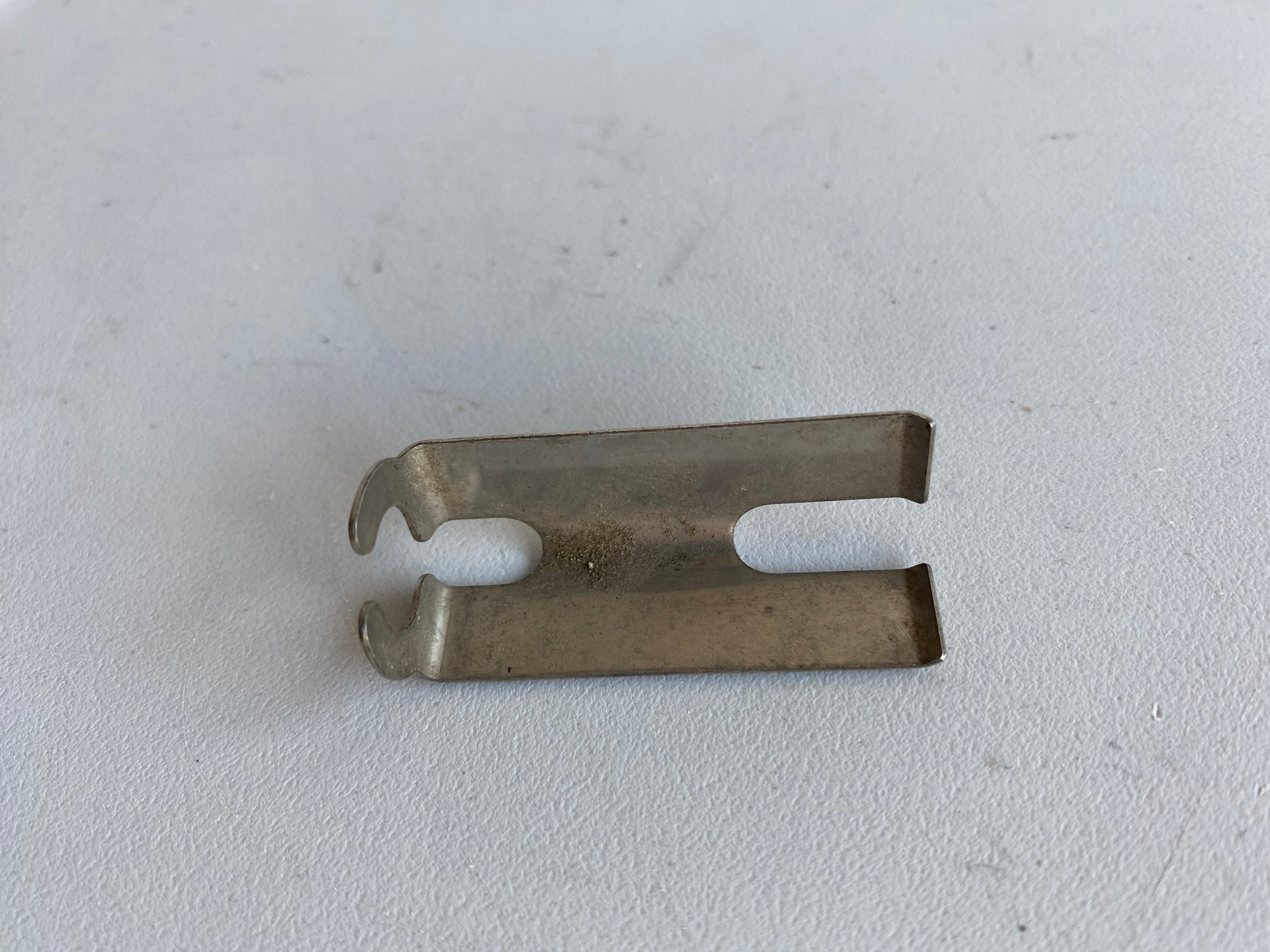 Guide de plaquettes de frein arrière Harley Davidson REF OEM 43959-86