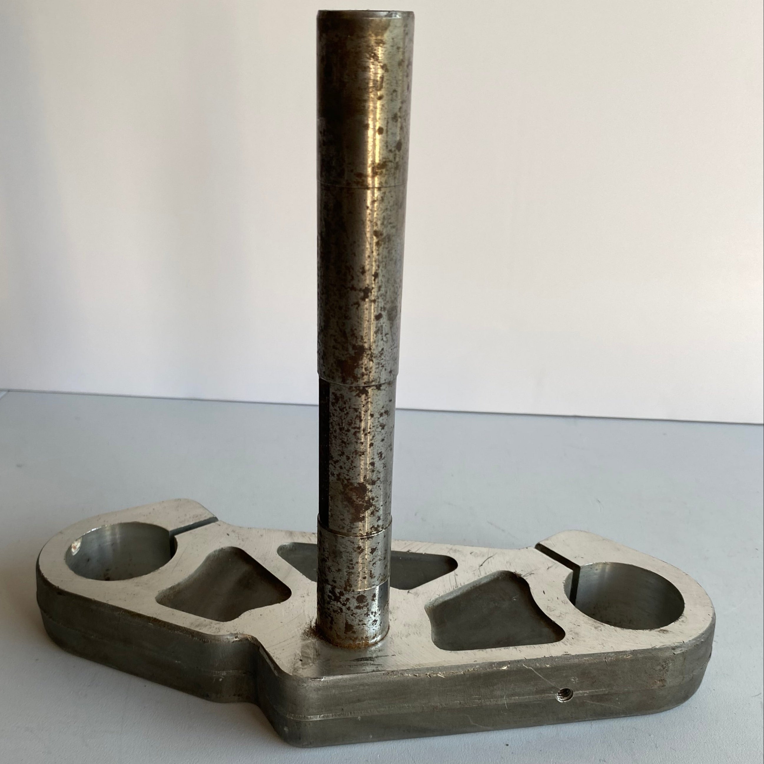 Buell X1 lower fork yoke OEM REF: J0106.B