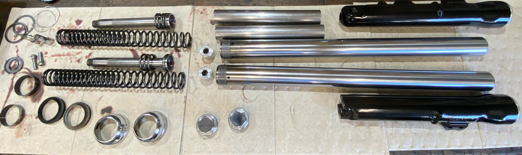 Fourche complète Dyna 49 mm Harley Davidson REF OEM 45400033 & 45400034