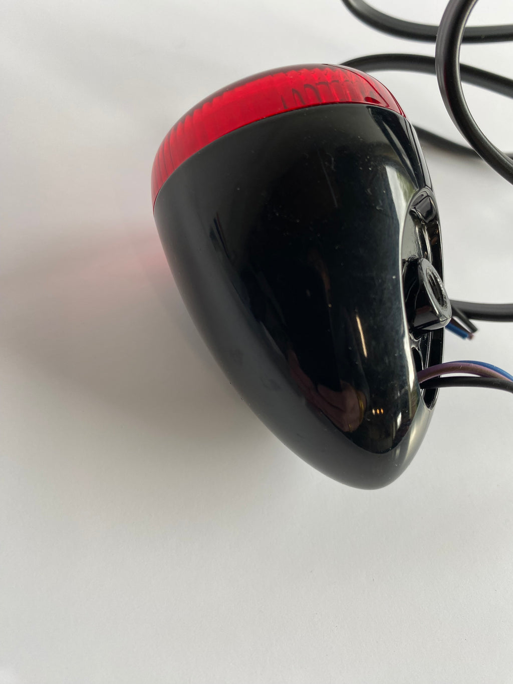 Black dual-function rear indicator, USA model, OEM REF: 68449-07