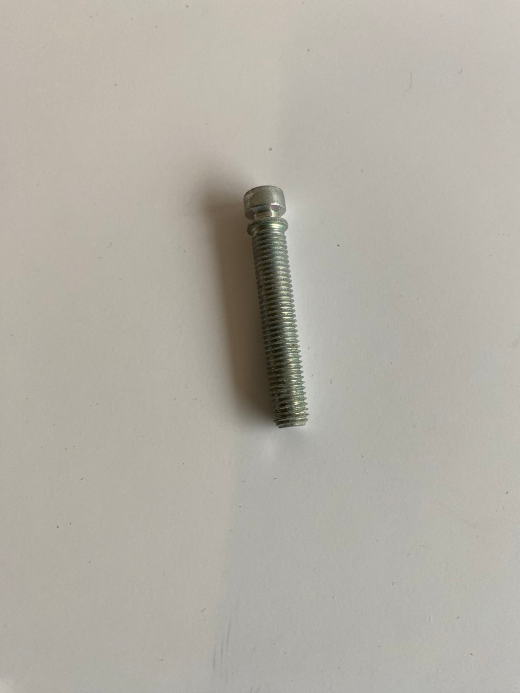 Vis de réglage pour phare Harley Davidson REF OEM : 67724-71