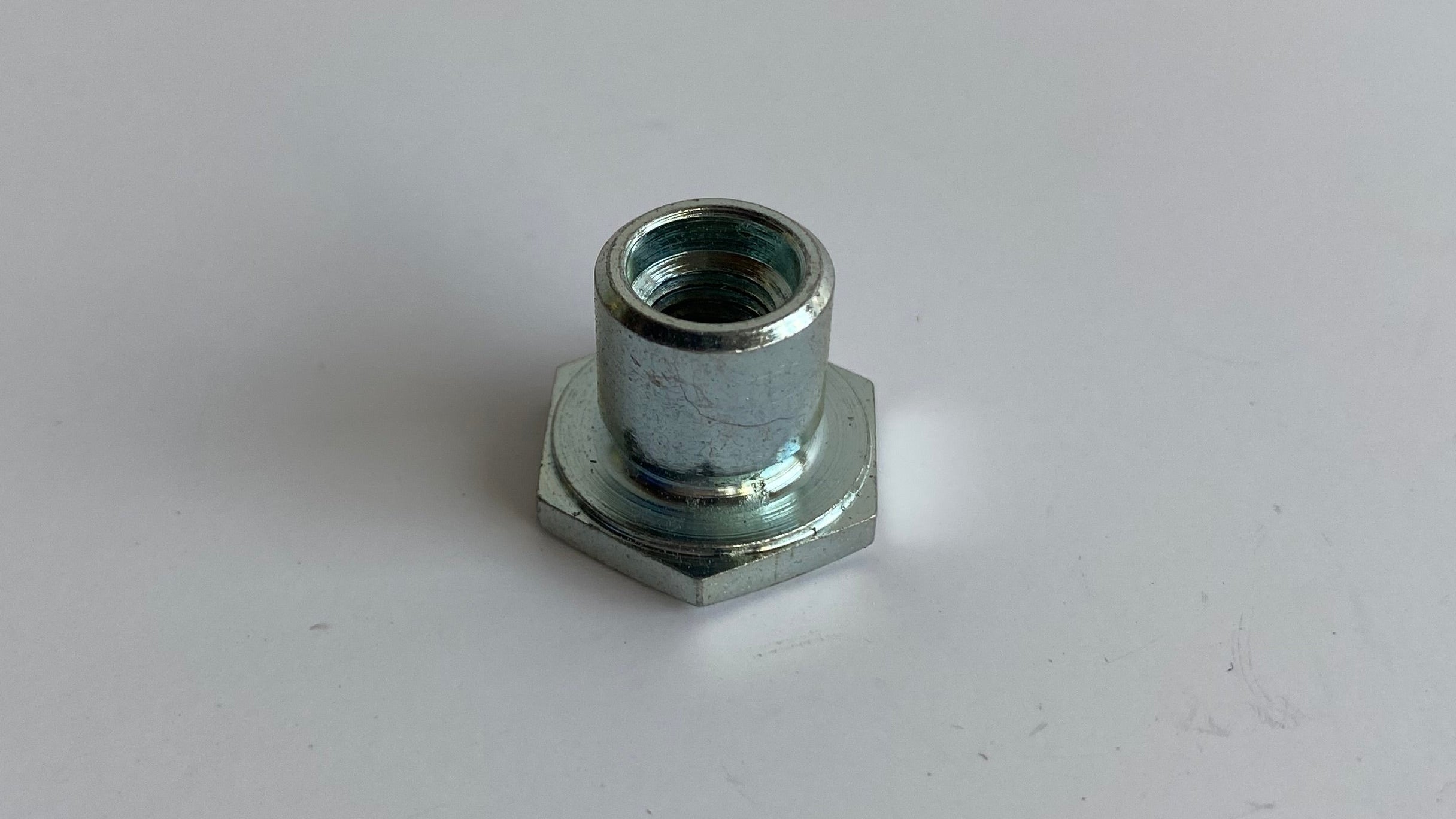 Ecrou ajustement embrayage Sportster Harley Davidson REF OEM 11730A