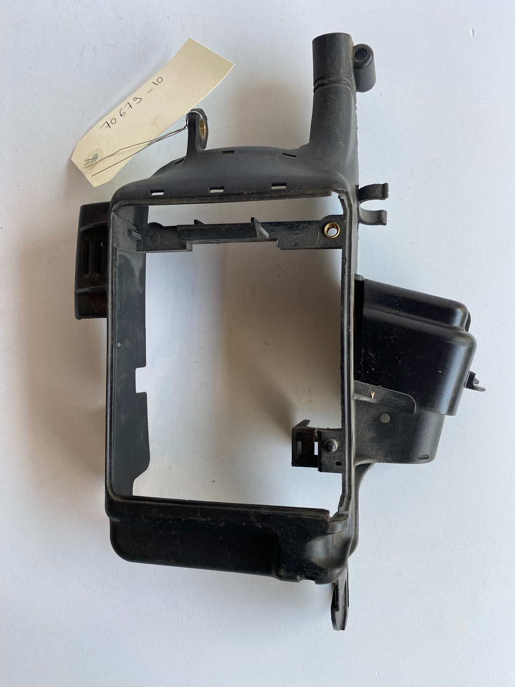 Harley Davidson Sportster Kabelbaumkasten REF OEM 70679-10