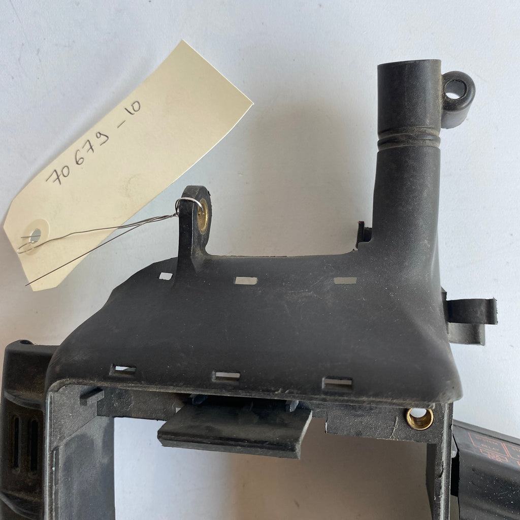 Harley Davidson Sportster Kabelbaumkasten REF OEM 70679-10