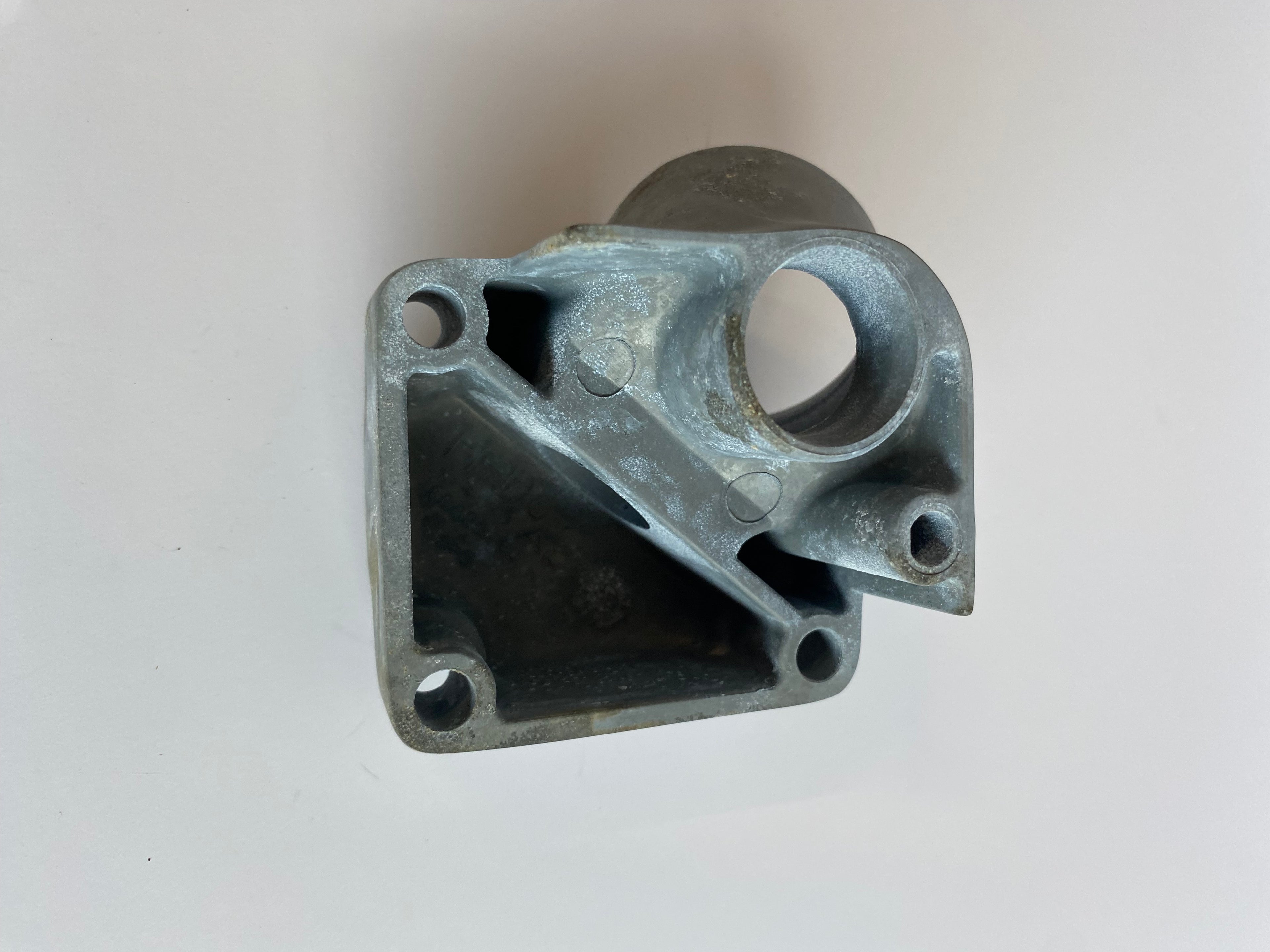 Harley Davidson Dyna Oil Cap Filler Bracket REF OEM 62433-95