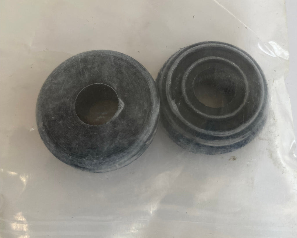 Jeu de 2 caoutchoucs sacoches rigides Touring Harley Davidson REF OEM 11464