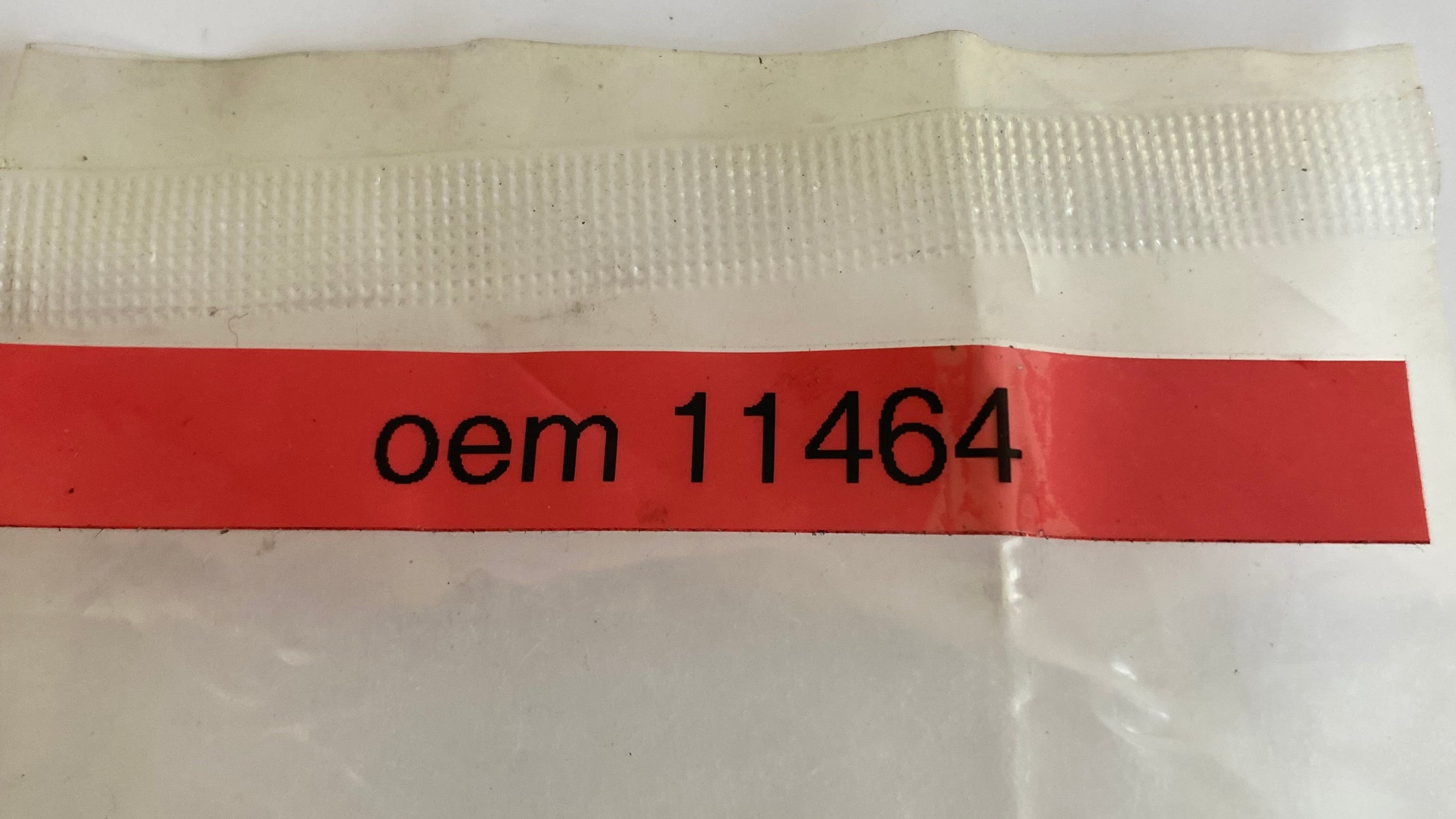 Jeu de 2 caoutchoucs sacoches rigides Touring Harley Davidson REF OEM 11464