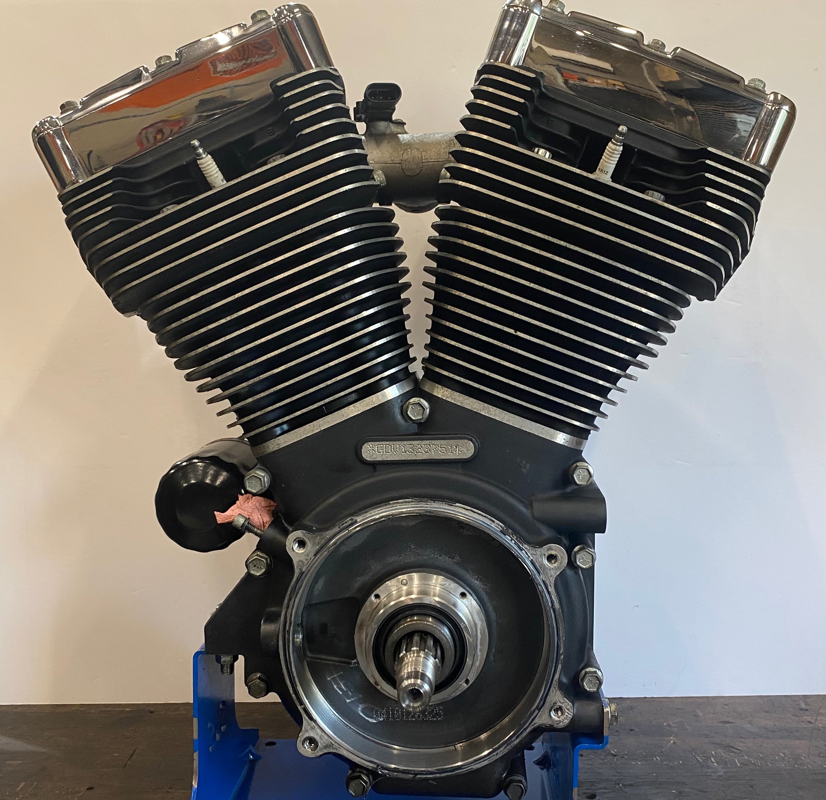 Twin Cam 1450 cc Dyna Harley Davidson Engine REF OEM 16165-01