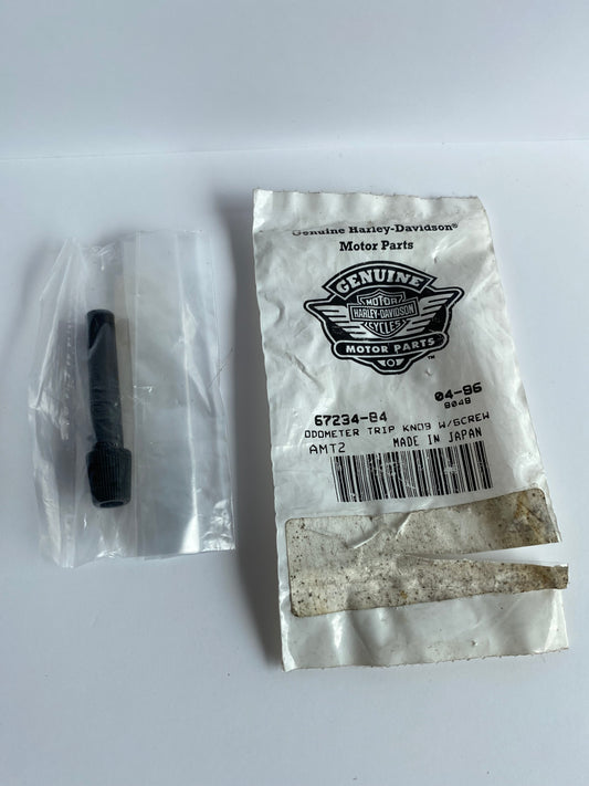 Bouton reset compteur Harley Davidson REF OEM  : 67234-84