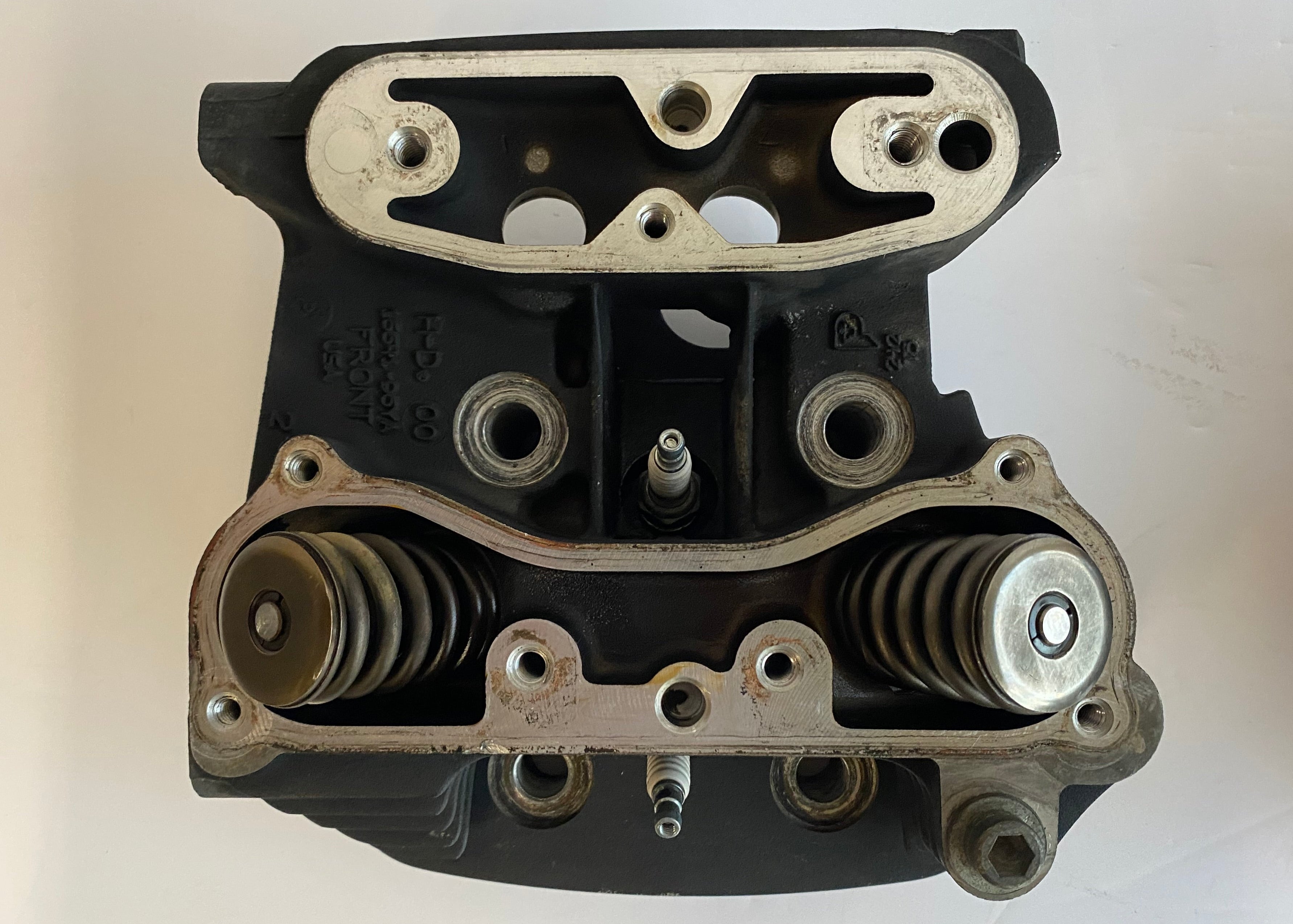 Jeu de culasses Sportster 1200 S 4 bougies Harley Davidson REF OEM 16630-98 & 16633-98