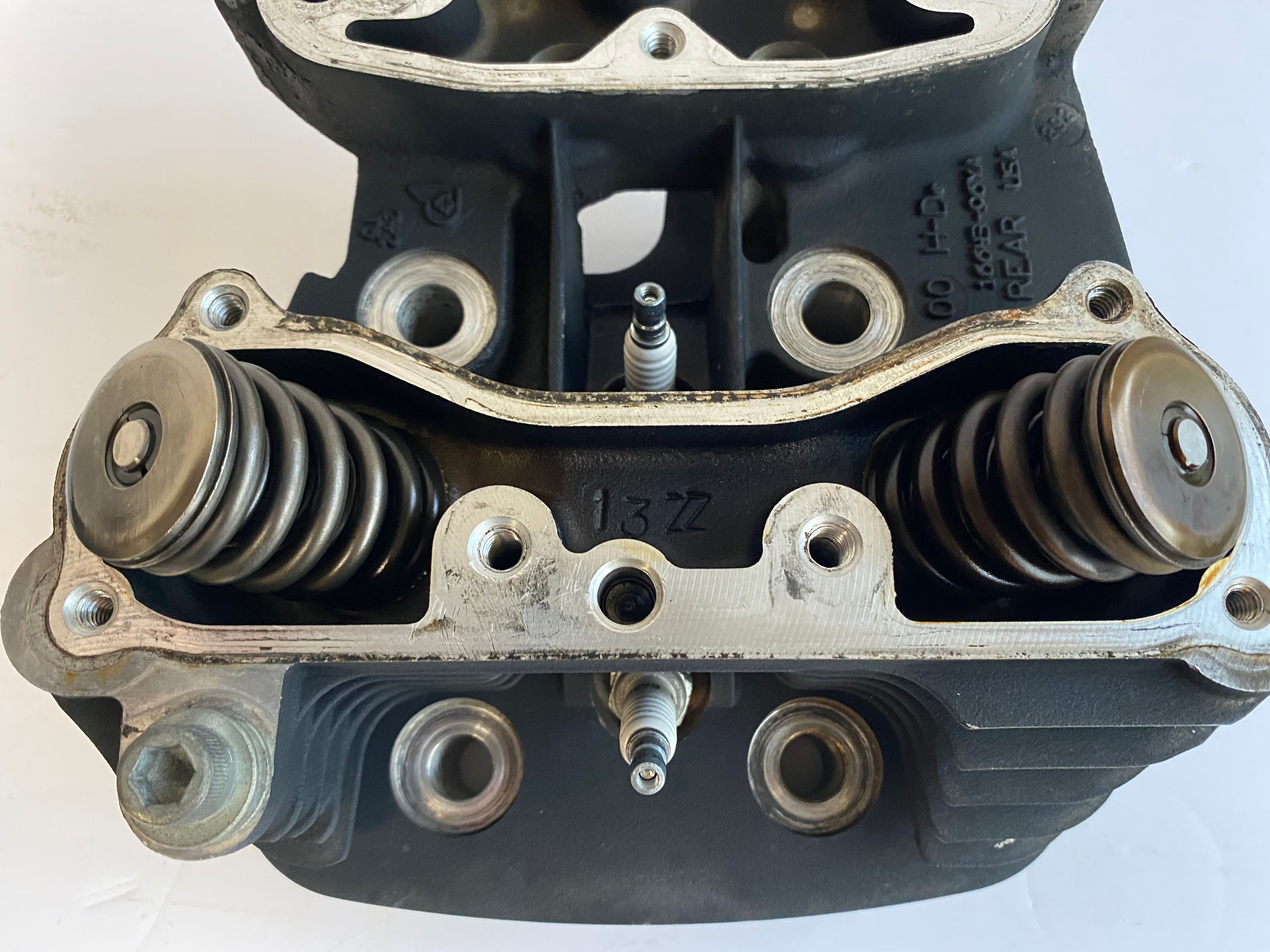 Jeu de culasses Sportster 1200 S 4 bougies Harley Davidson REF OEM 16630-98 & 16633-98